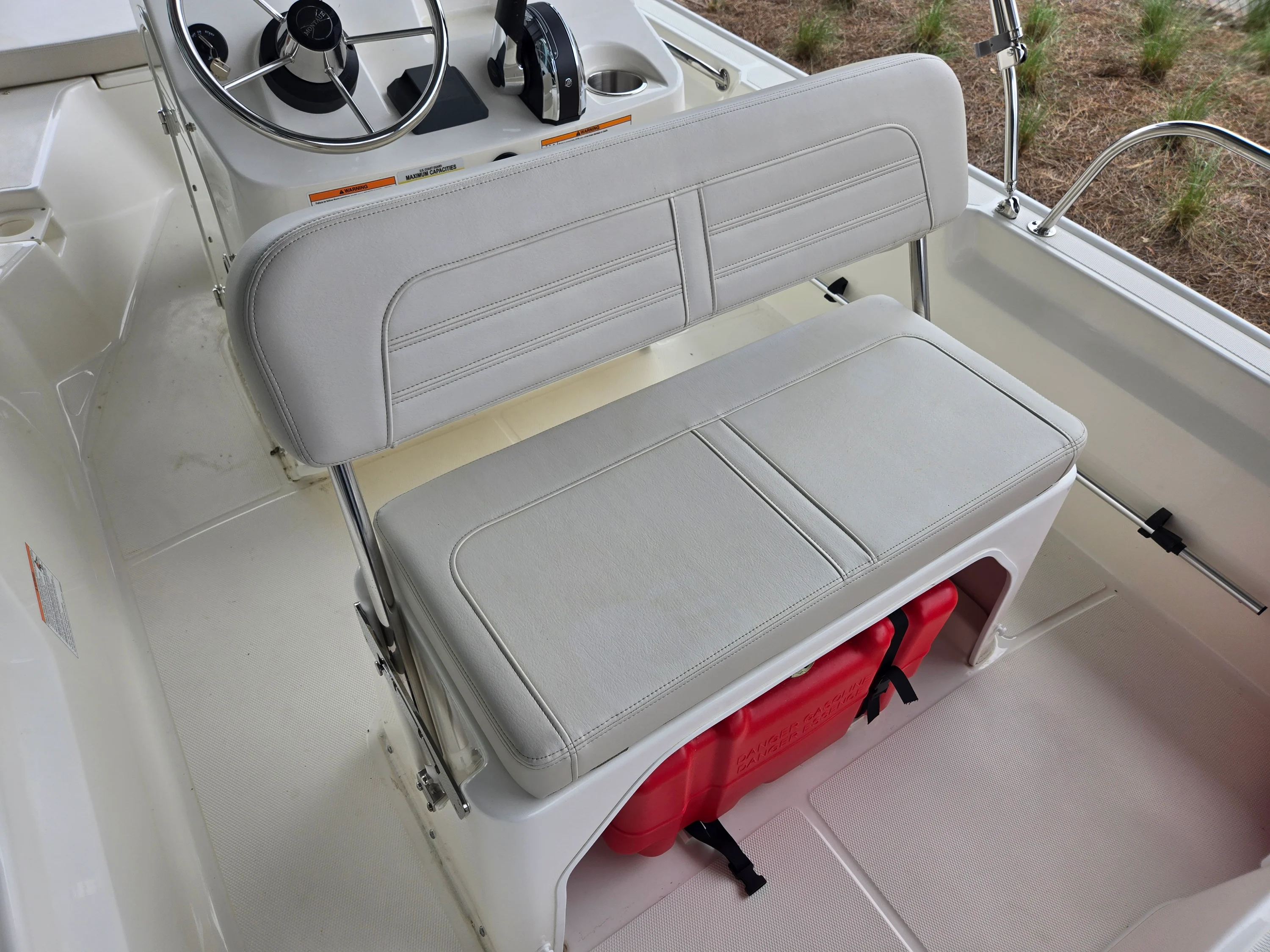 2026 Boston Whaler 150 Montauk Image Thumbnail #5