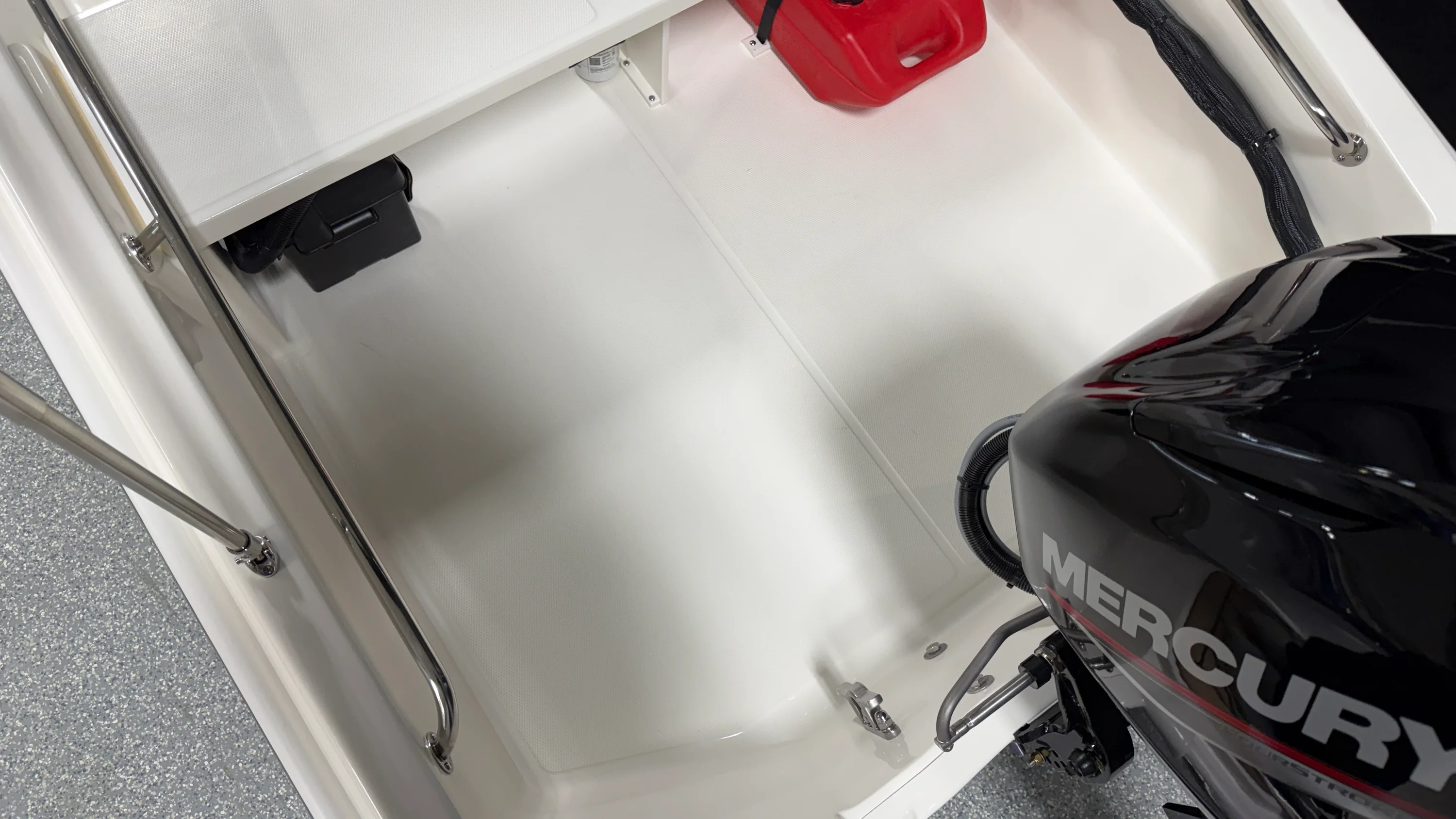 2026 Boston Whaler 130 Super Sport Image Thumbnail #11