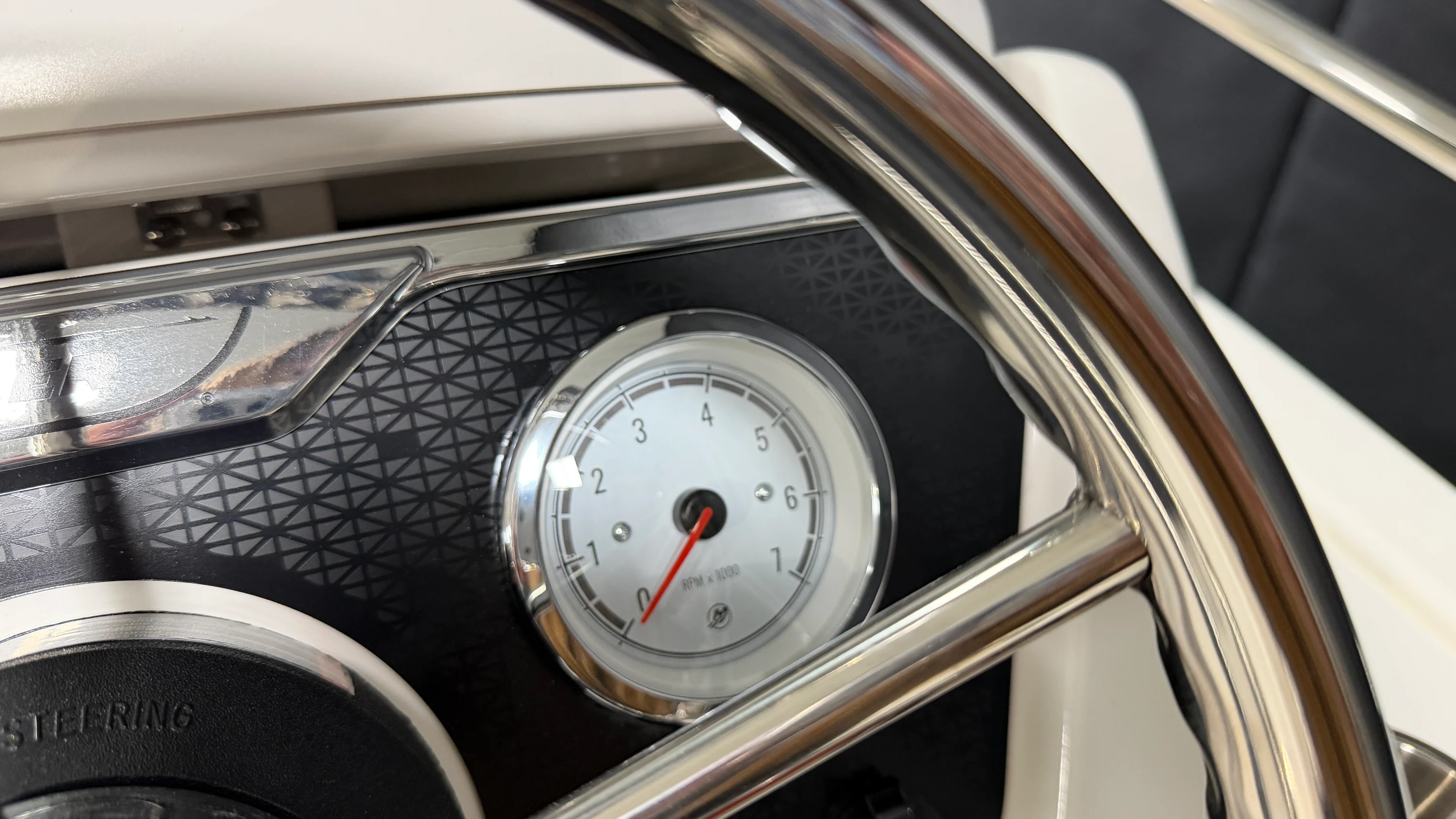 2026 Boston Whaler 130 Super Sport Image Thumbnail #25