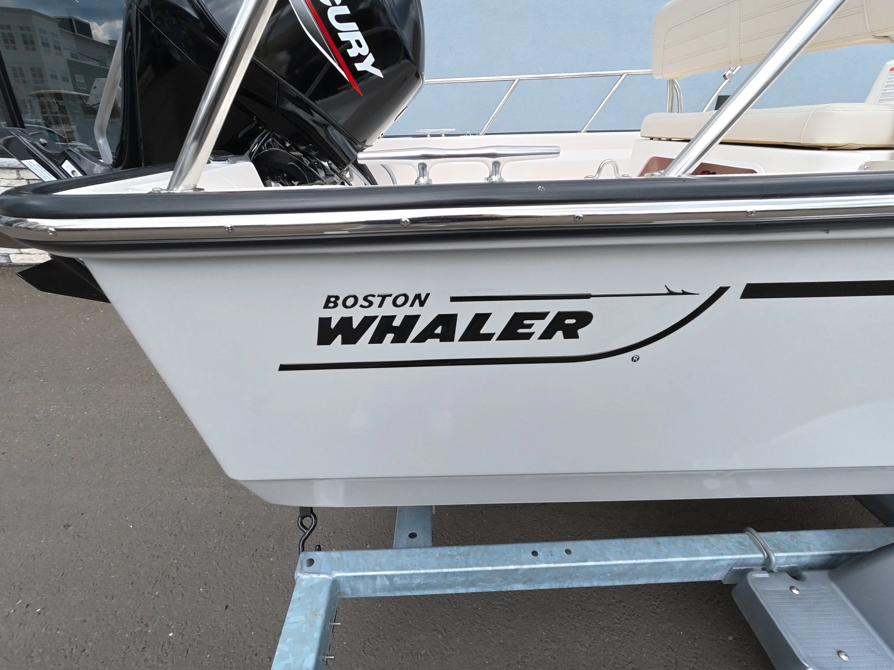 2026 Boston Whaler 150 Montauk Image Thumbnail #19