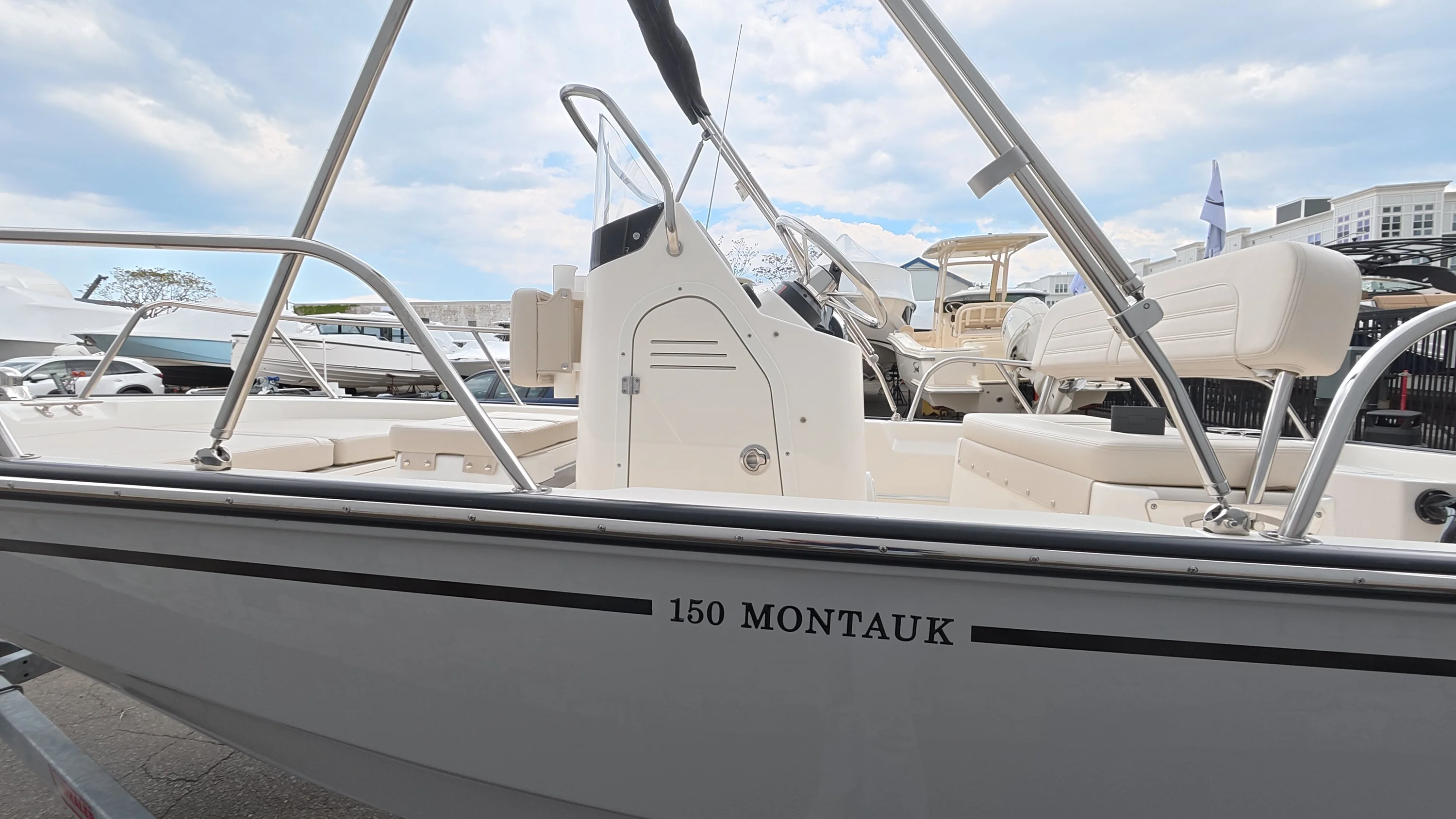 2026 Boston Whaler 150 Montauk Image Thumbnail #3