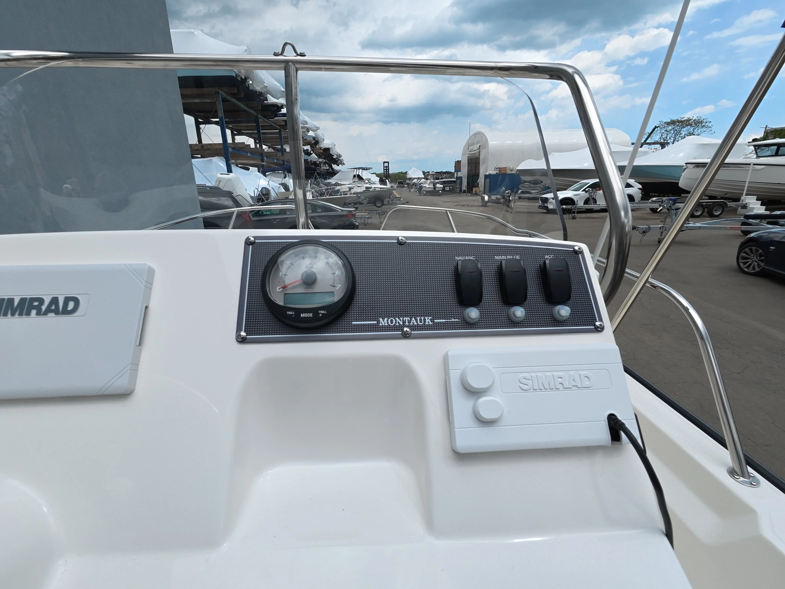 2026 Boston Whaler 150 Montauk Image Thumbnail #8