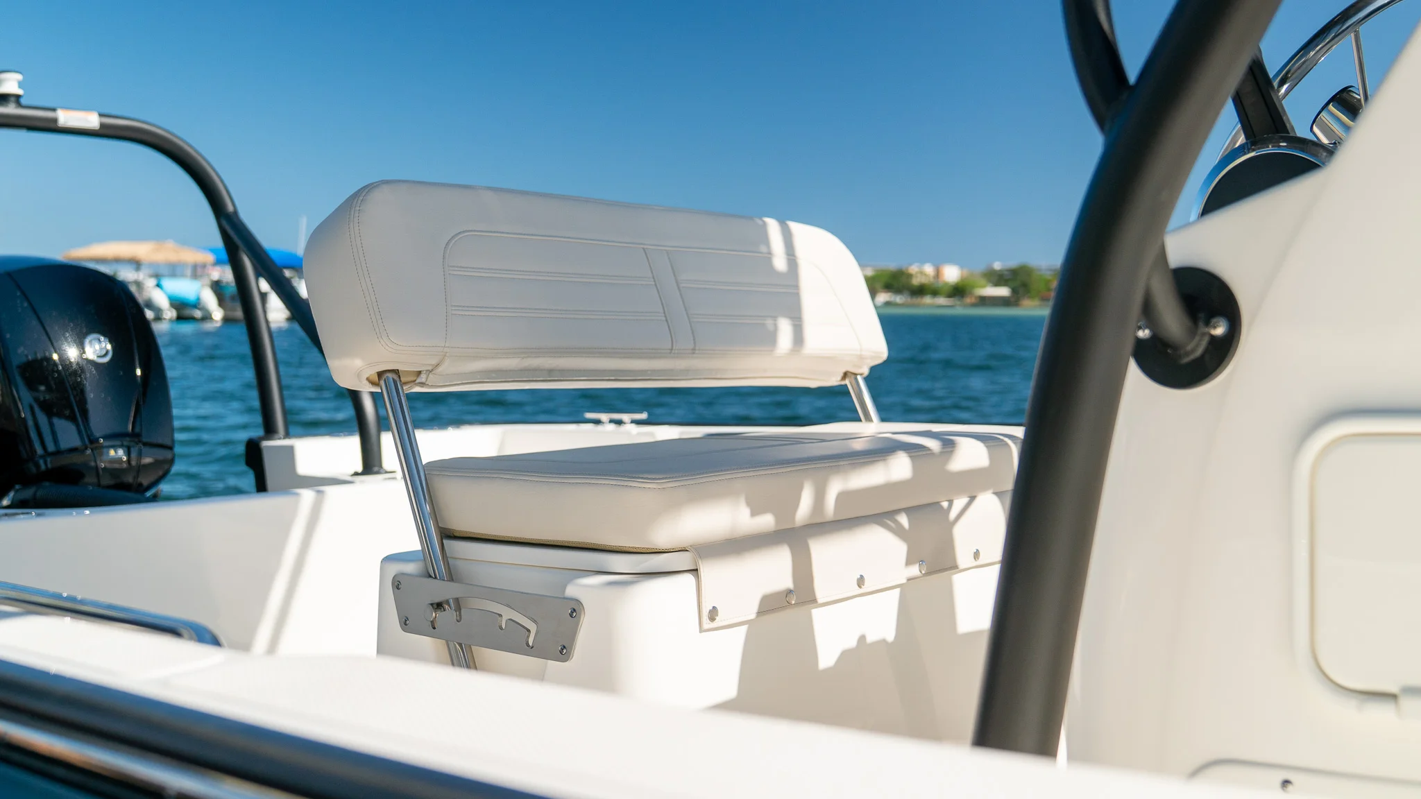 2026 Boston Whaler 190 Montauk Image Thumbnail #31
