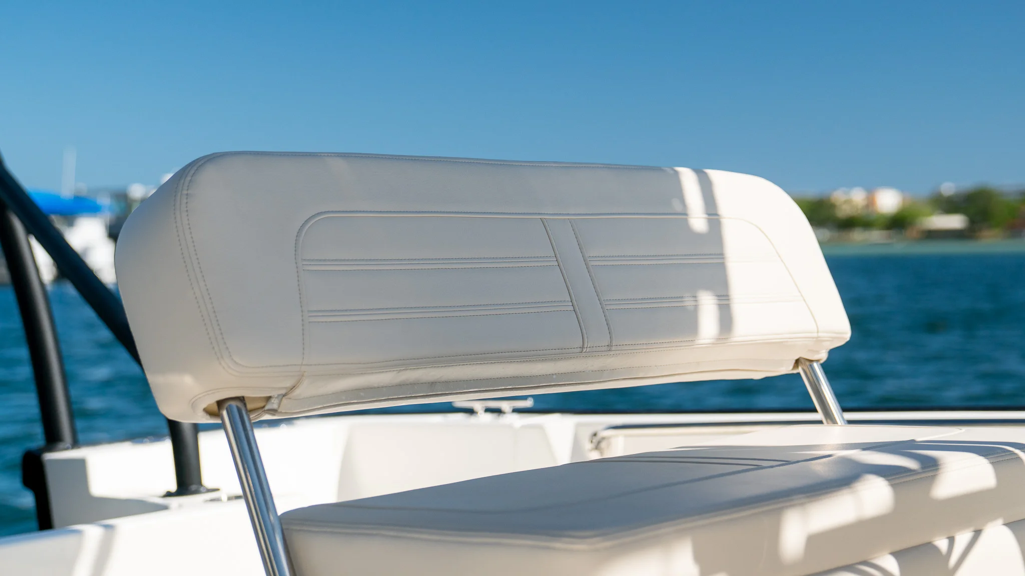 2026 Boston Whaler 190 Montauk Image Thumbnail #32