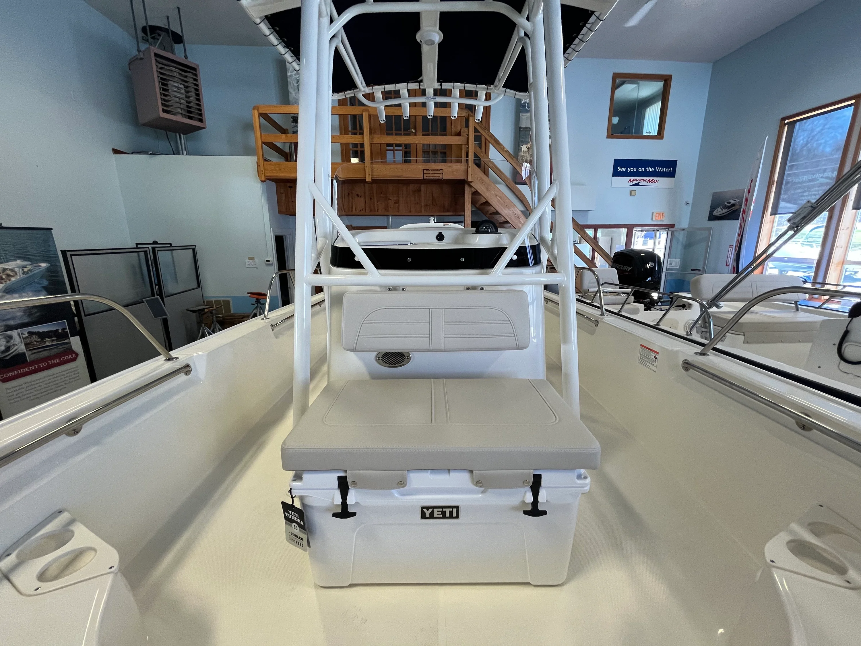 2026 Boston Whaler 190 Montauk Image Thumbnail #13