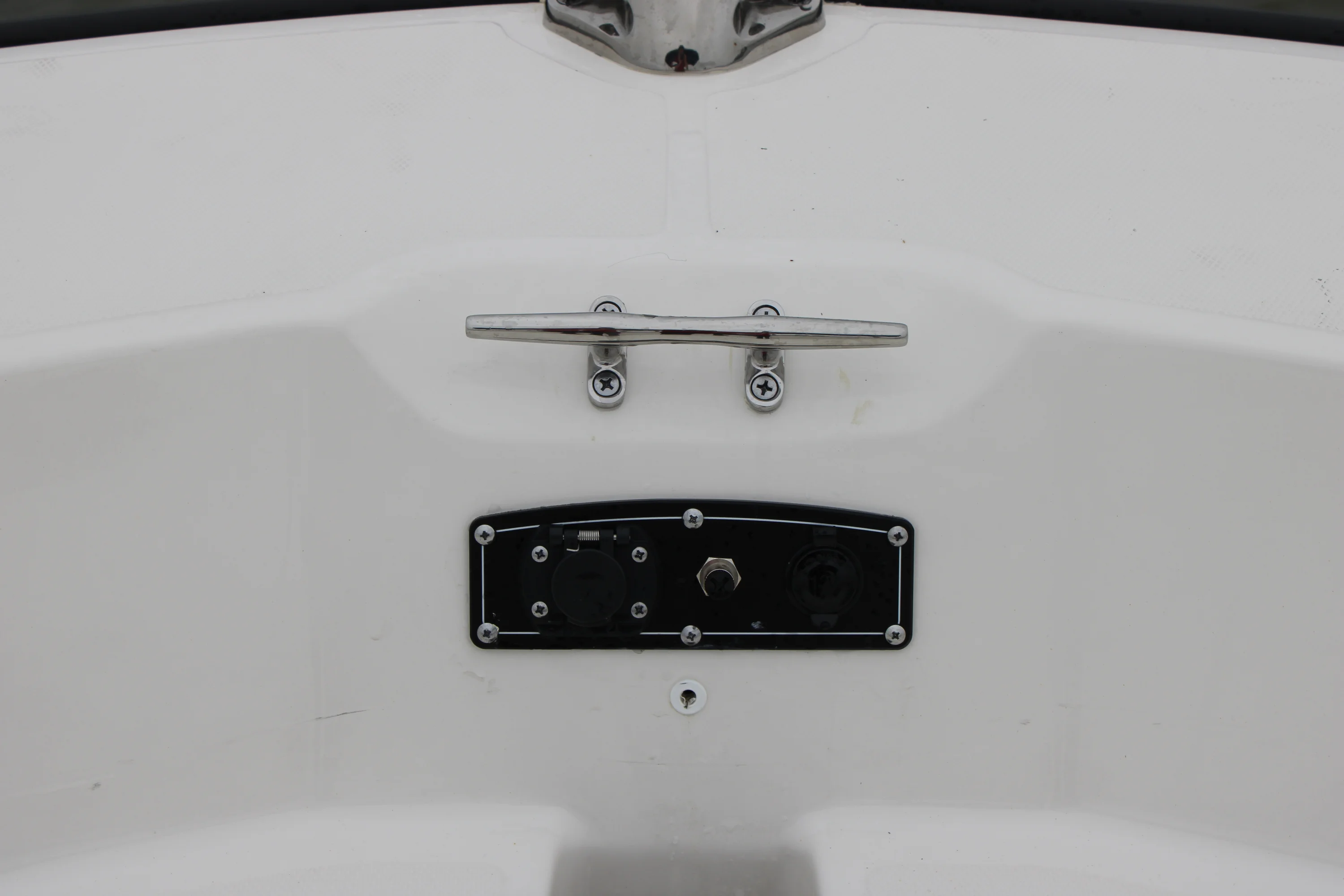 2026 Boston Whaler 190 Montauk Image Thumbnail #18