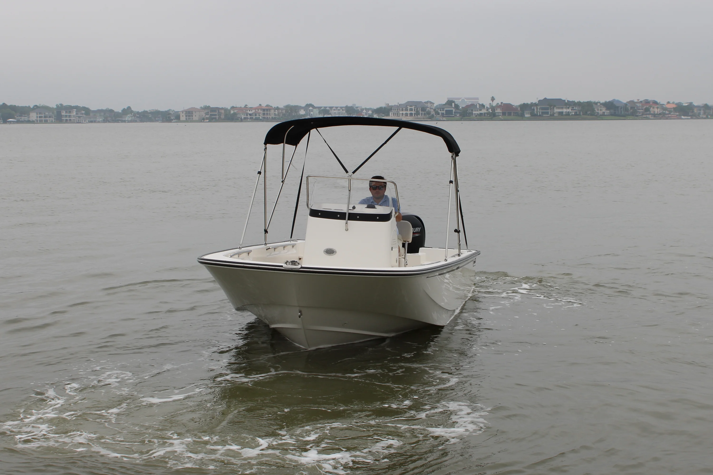 2026 Boston Whaler 190 Montauk Image Thumbnail #9