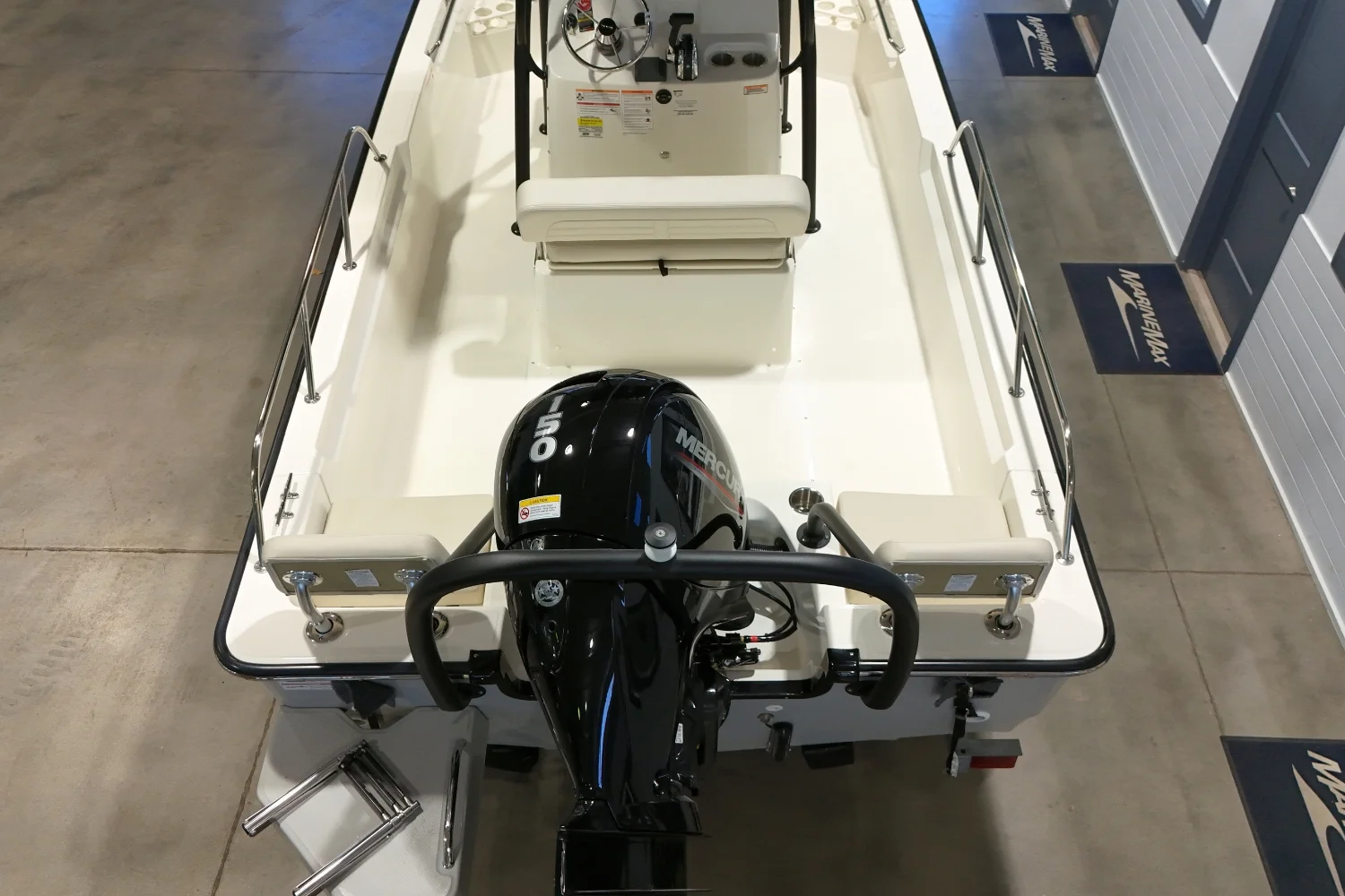 2026 Boston Whaler 190 Montauk Image Thumbnail #7