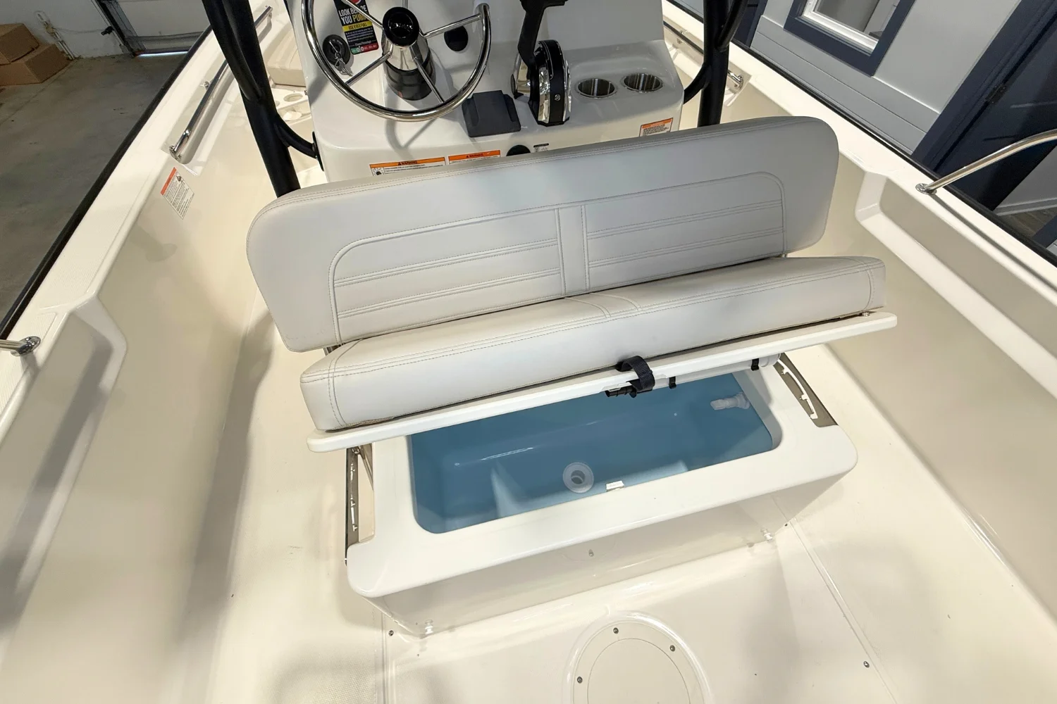 2026 Boston Whaler 190 Montauk Image Thumbnail #13