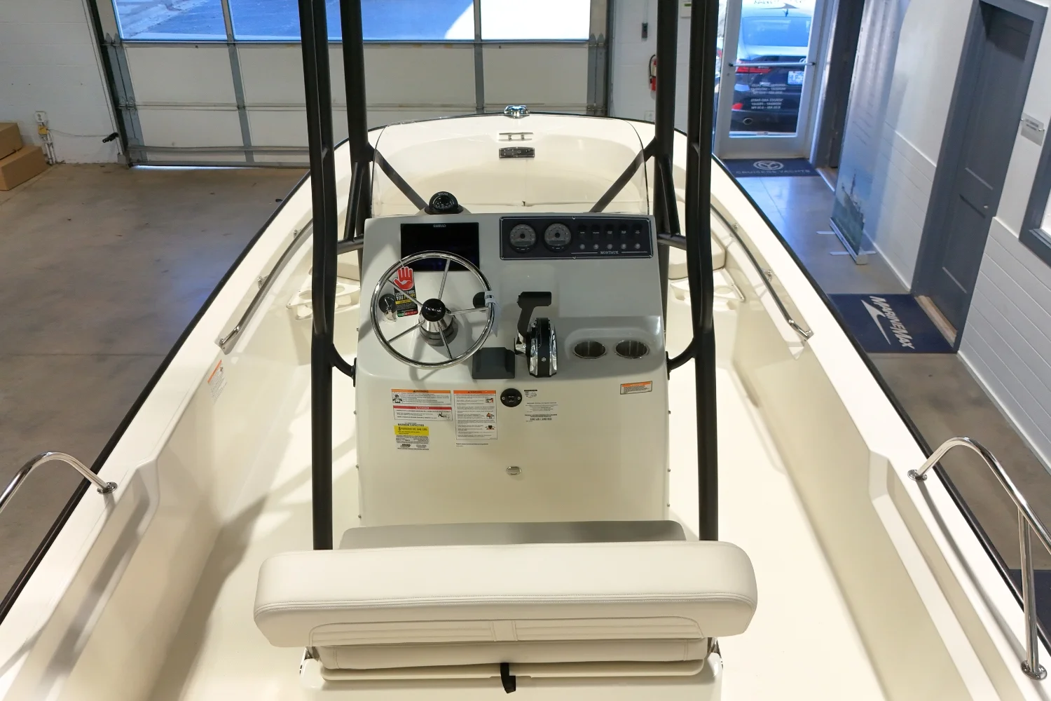 2026 Boston Whaler 190 Montauk Image Thumbnail #14