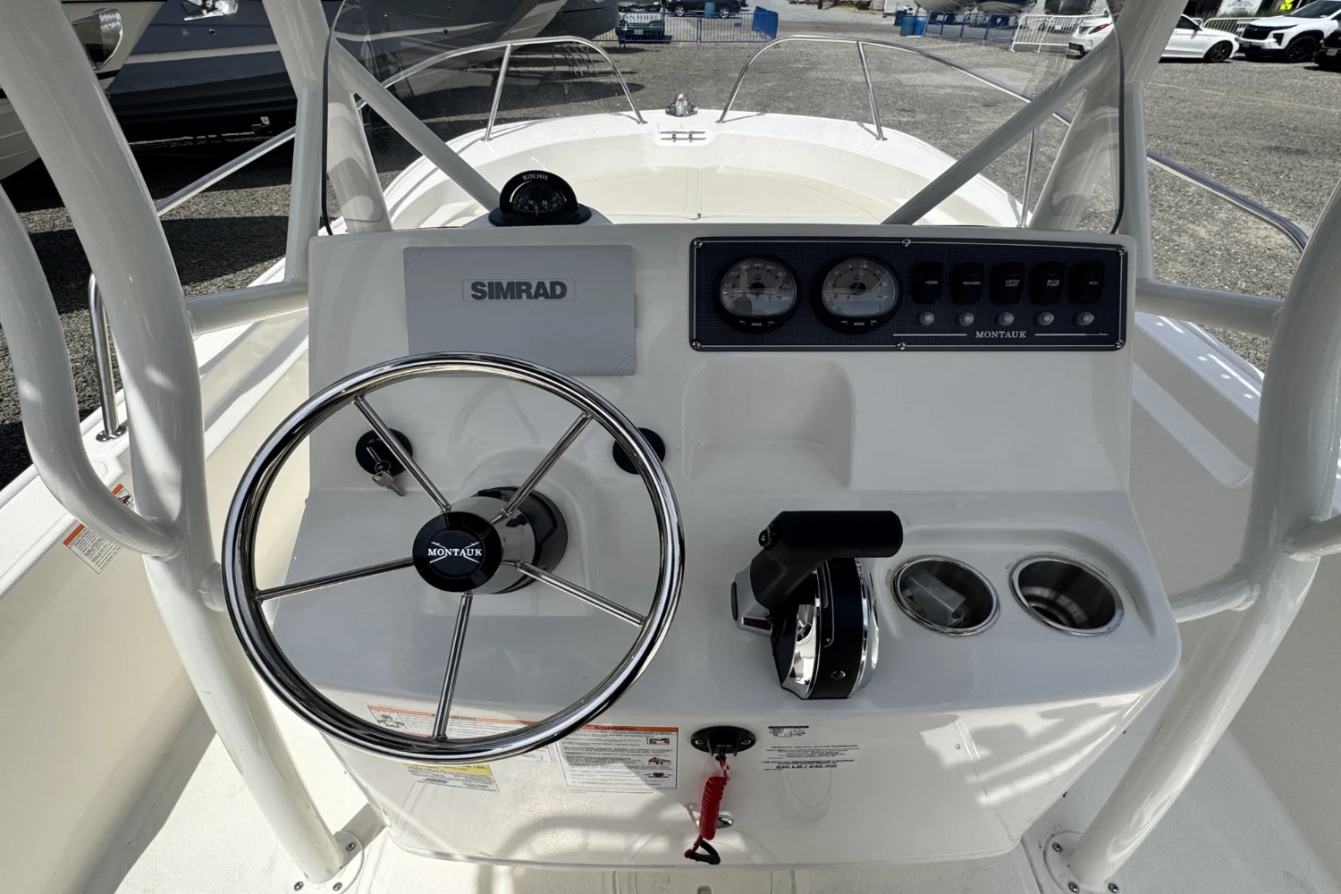 2026 Boston Whaler 190 Montauk Image Thumbnail #12