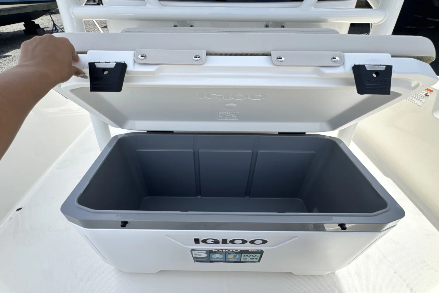 2026 Boston Whaler 190 Montauk Image Thumbnail #20