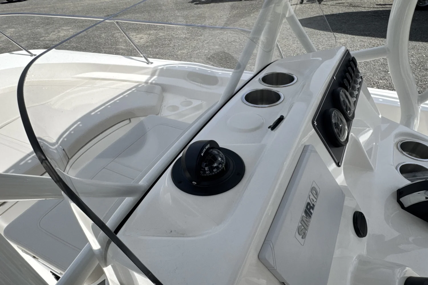 2026 Boston Whaler 190 Montauk Image Thumbnail #17