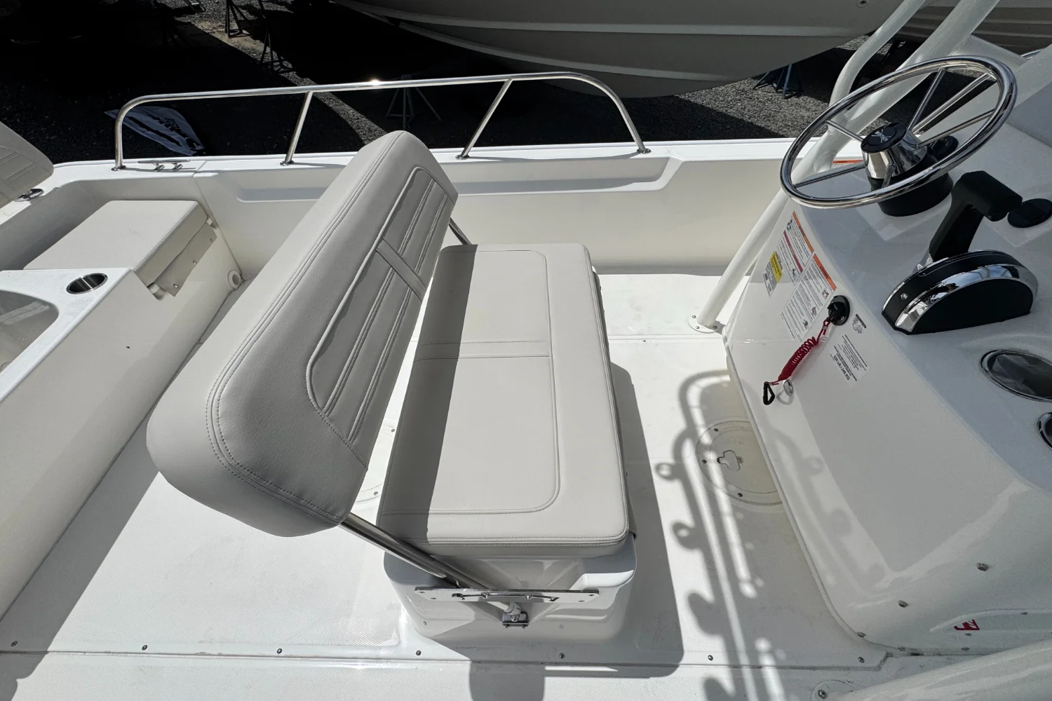 2026 Boston Whaler 190 Montauk Image Thumbnail #10