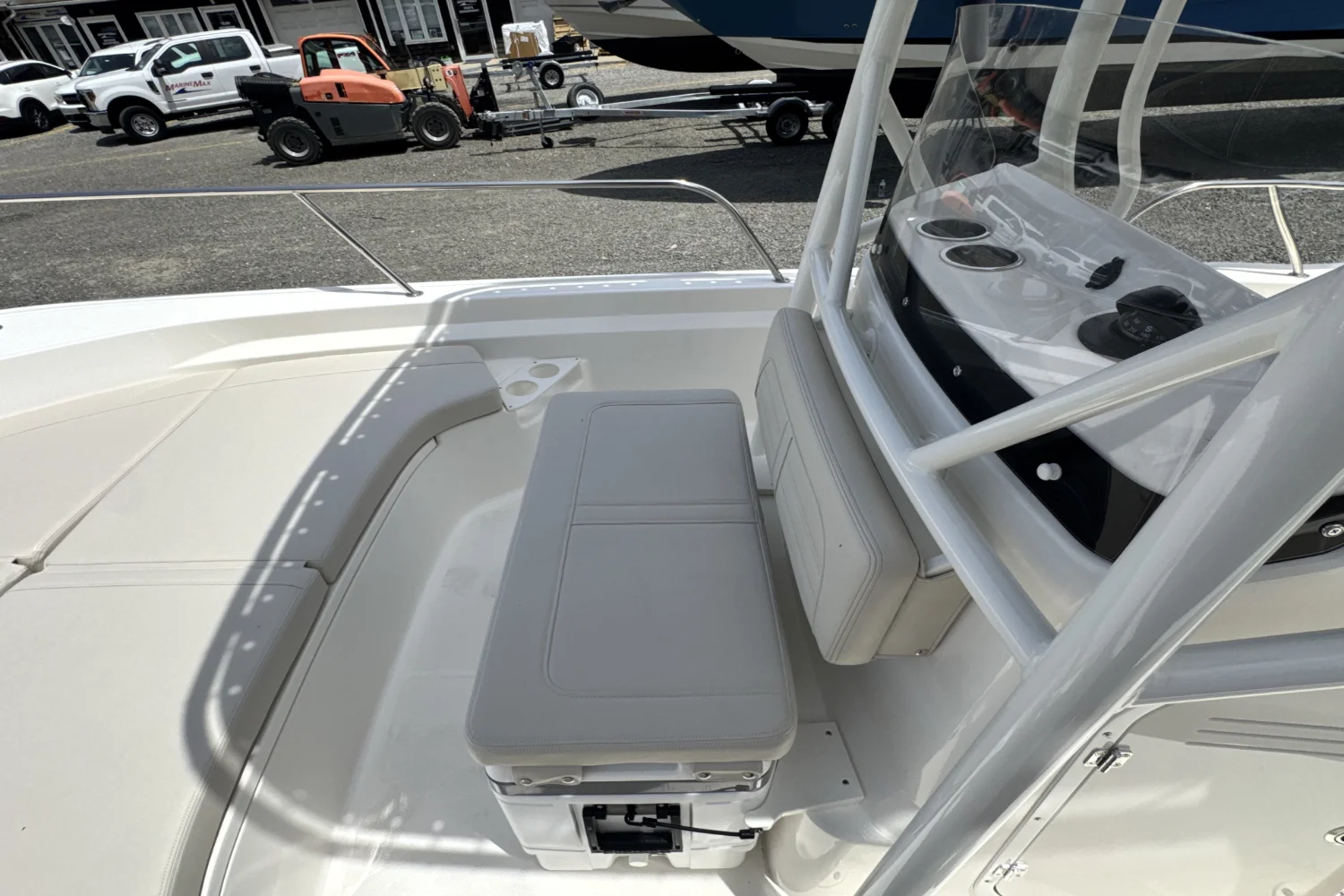 2026 Boston Whaler 190 Montauk Image Thumbnail #18