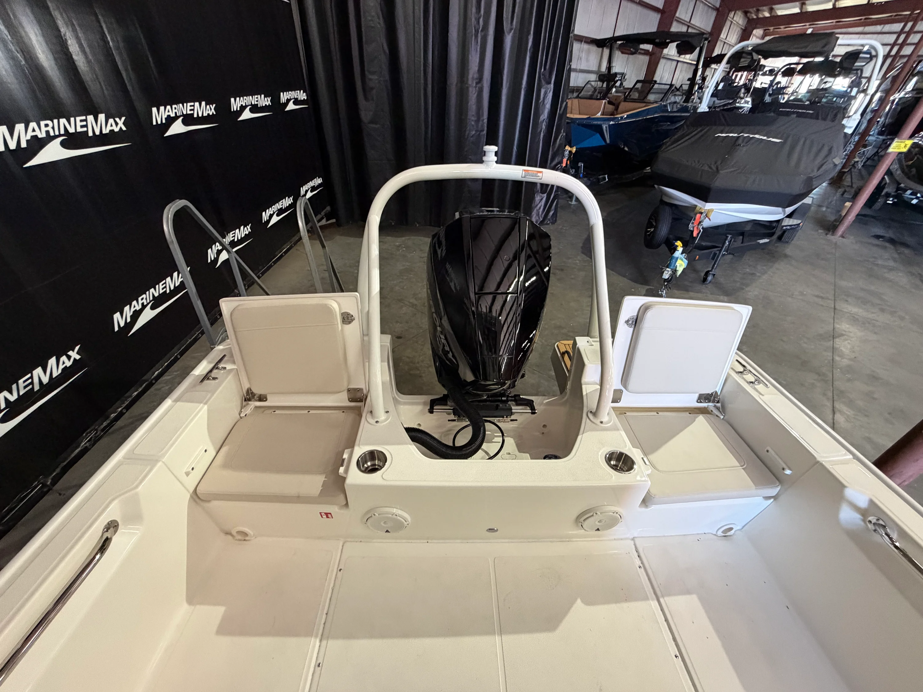 2026 Boston Whaler 210 Montauk Image Thumbnail #13