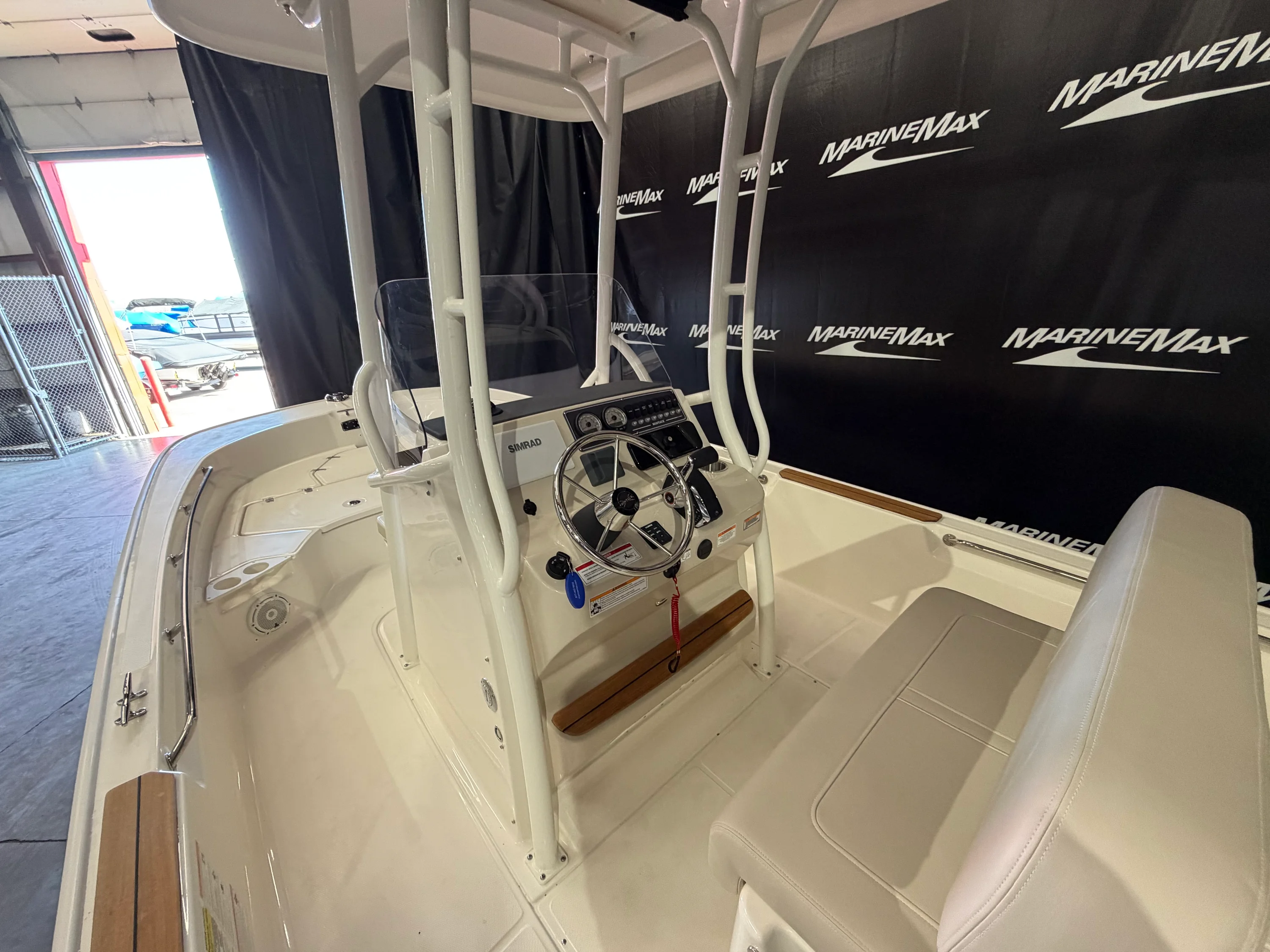 2026 Boston Whaler 210 Montauk Image Thumbnail #19