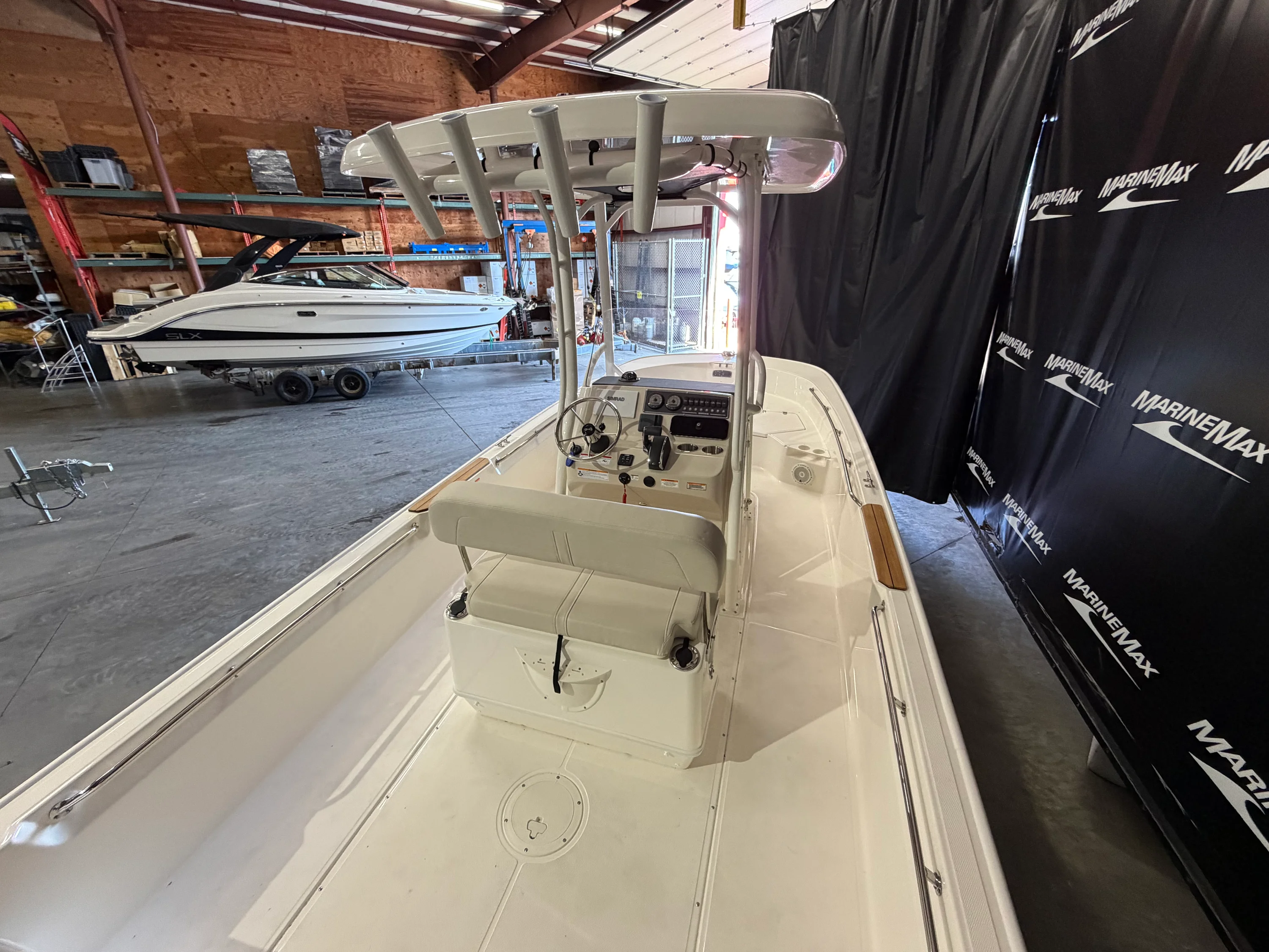 2026 Boston Whaler 210 Montauk Image Thumbnail #9