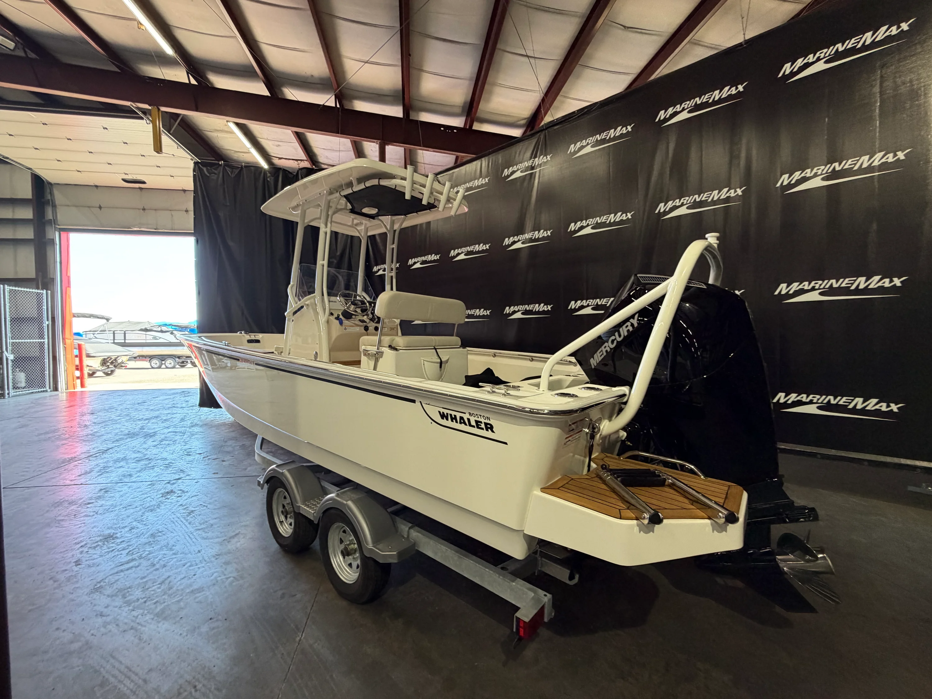 2026 Boston Whaler 210 Montauk Image Thumbnail #5