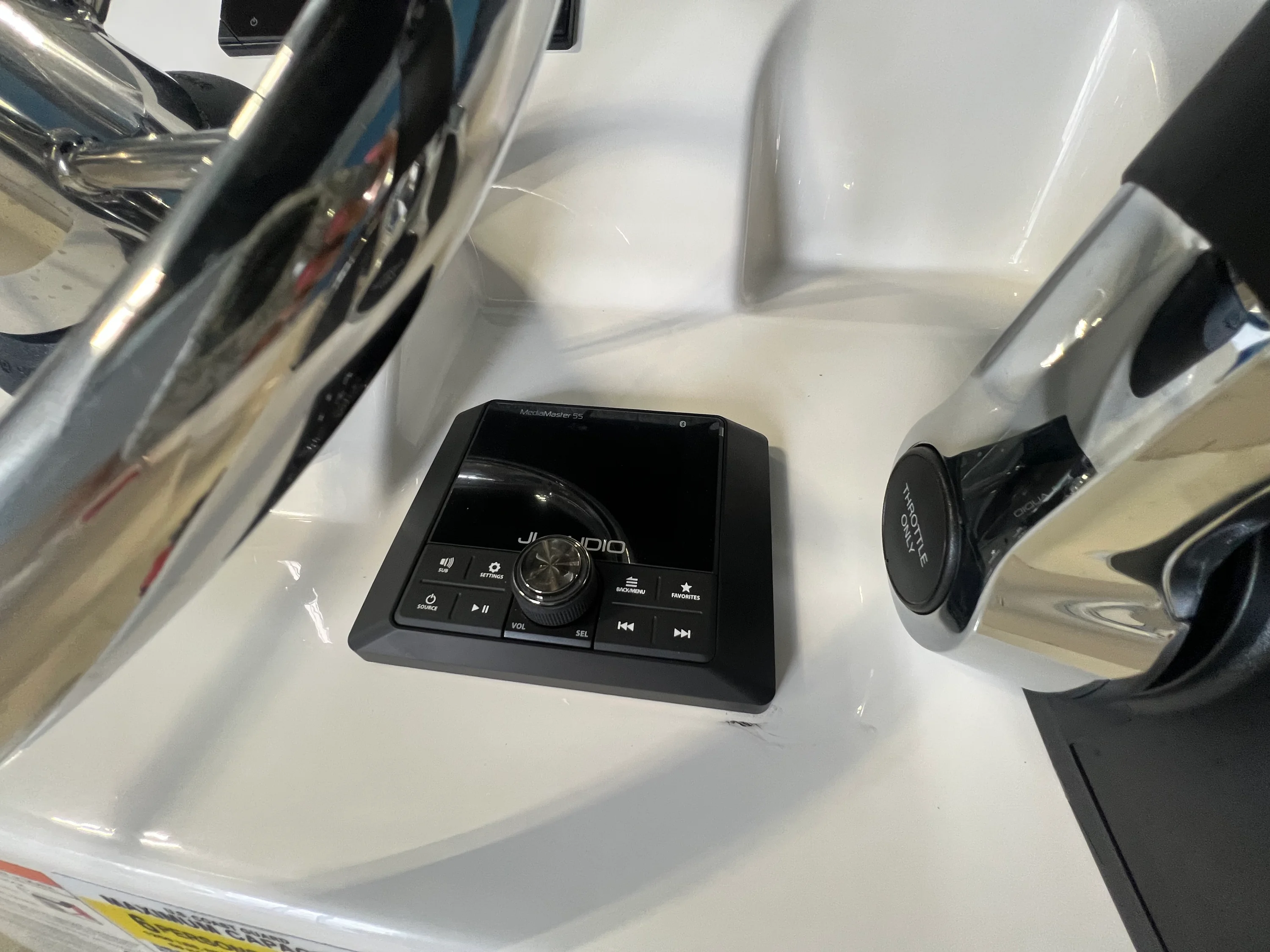 2026 Boston Whaler 150 Montauk Image Thumbnail #23