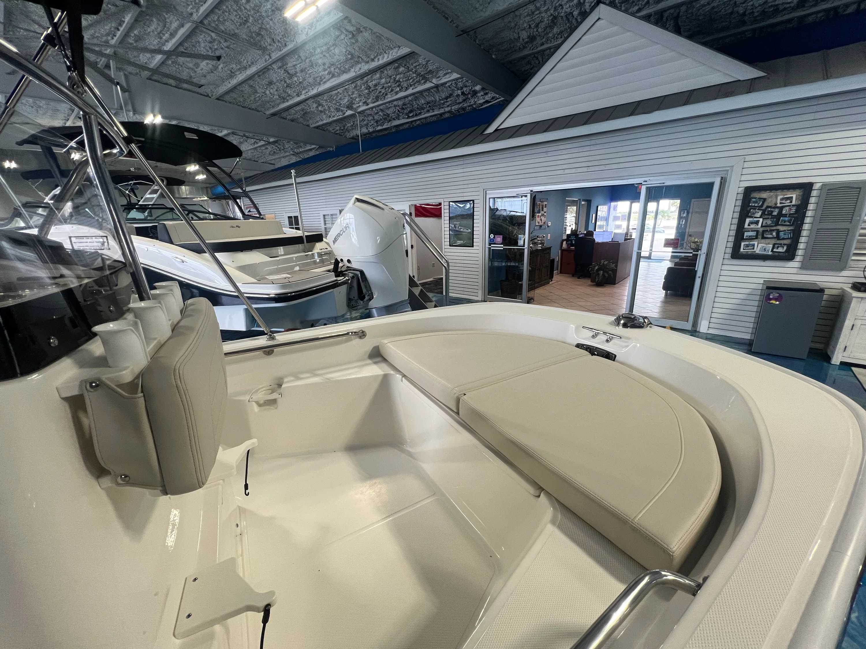 2026 Boston Whaler 150 Montauk Image Thumbnail #6