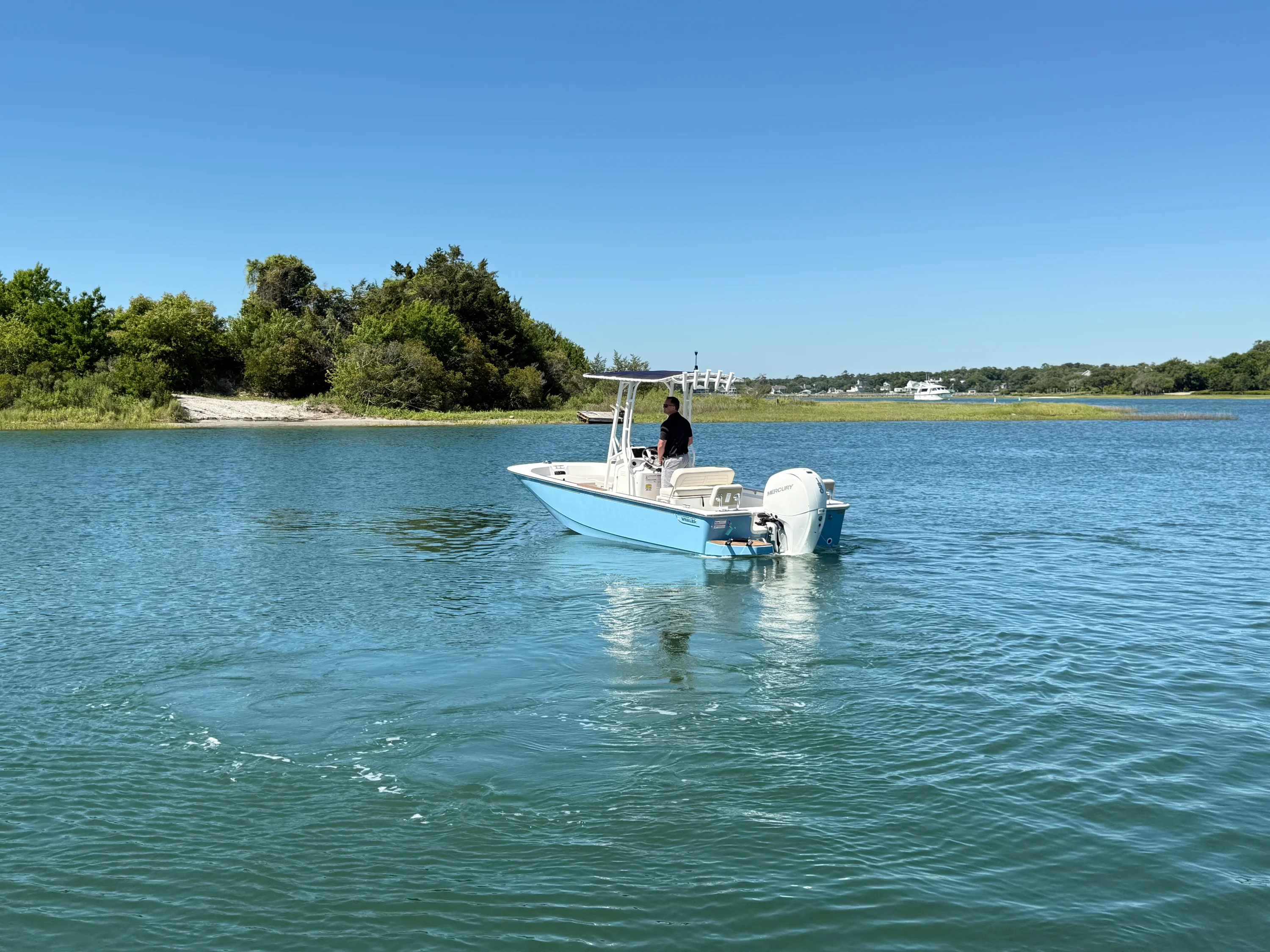 2026 Boston Whaler 190 Montauk Image Thumbnail #5