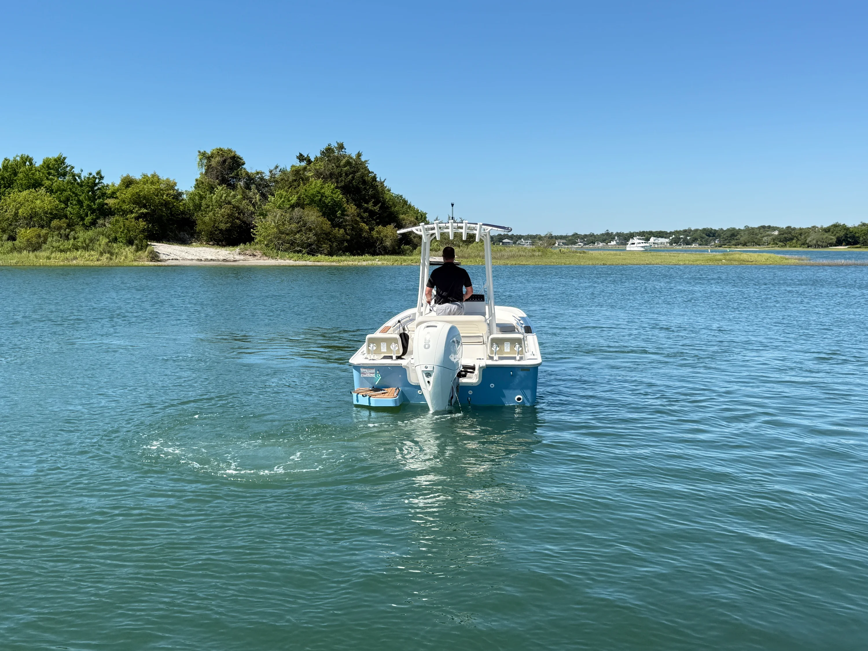 2026 Boston Whaler 190 Montauk Image Thumbnail #4