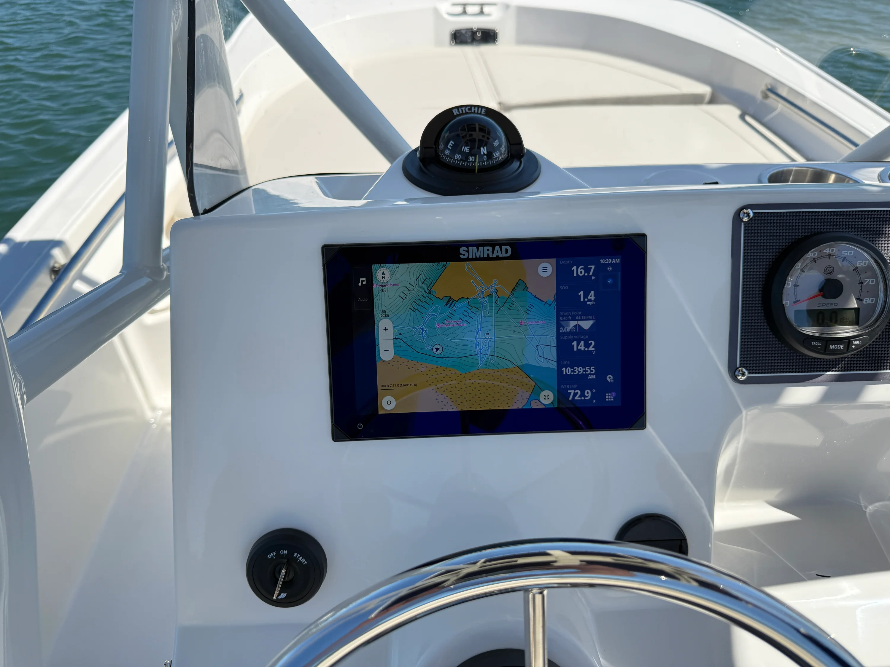 2026 Boston Whaler 190 Montauk Image Thumbnail #17