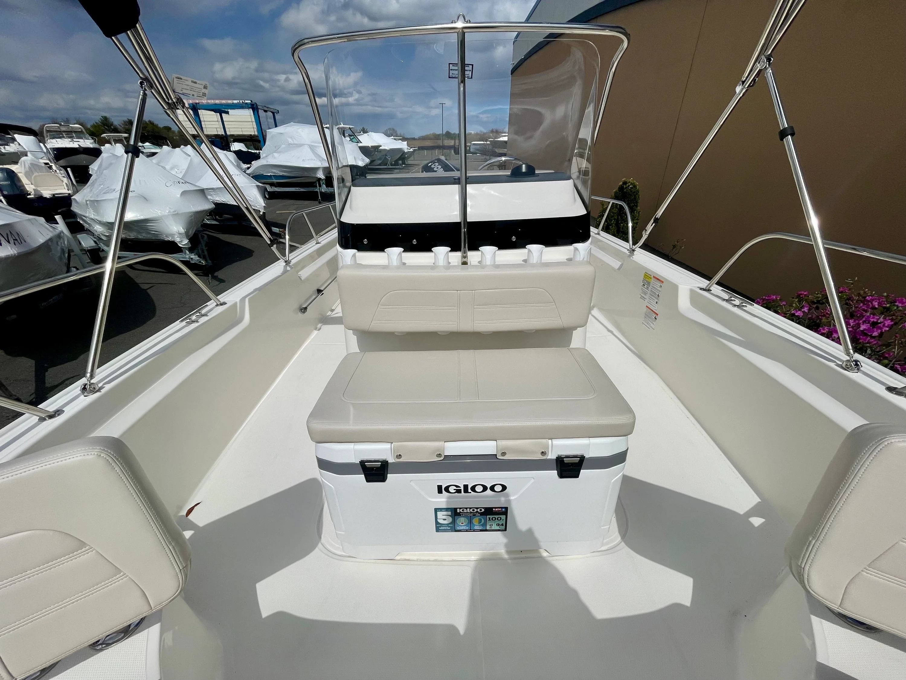 2026 Boston Whaler 210 Montauk Image Thumbnail #14