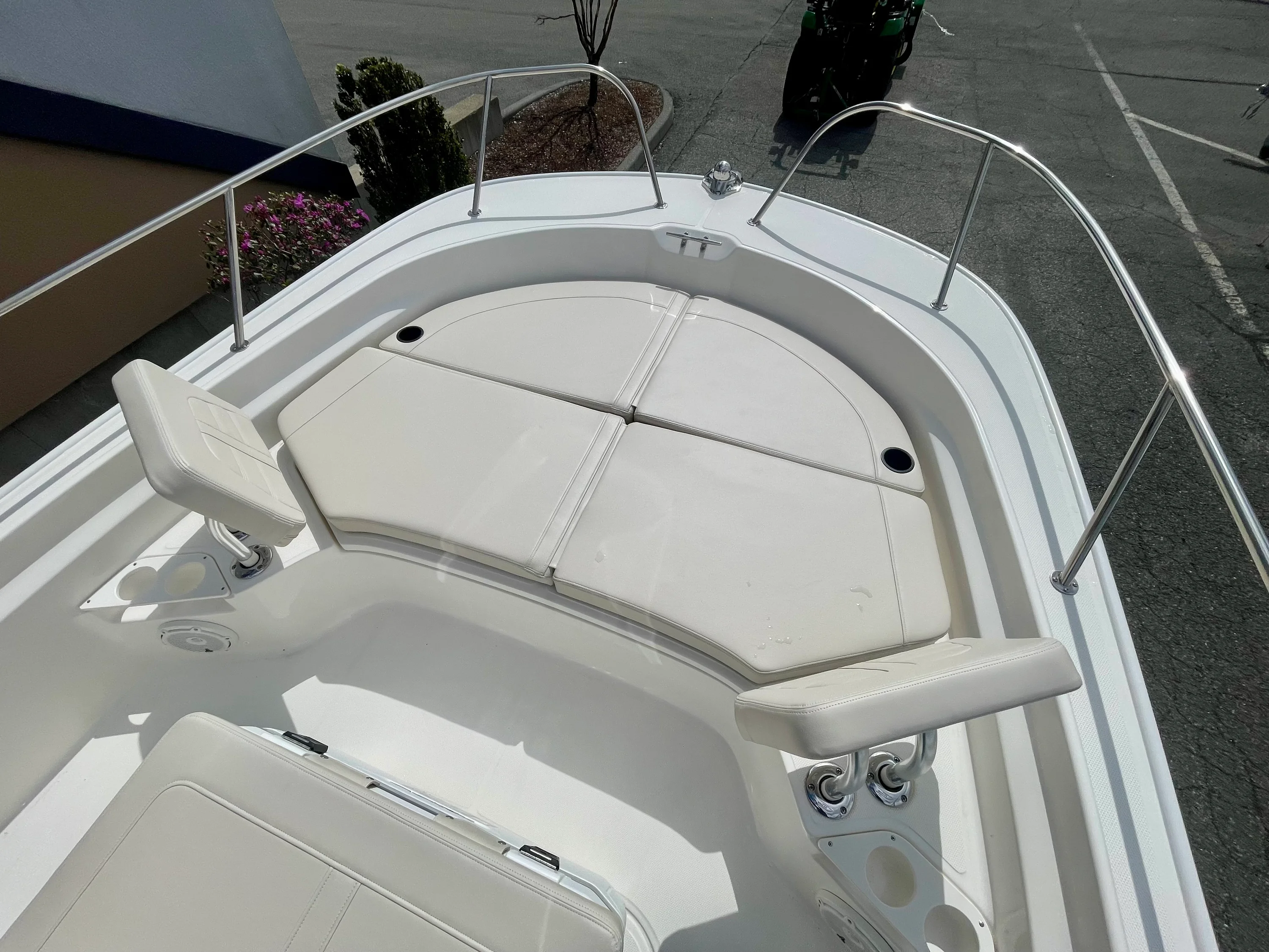 2026 Boston Whaler 210 Montauk Image Thumbnail #13