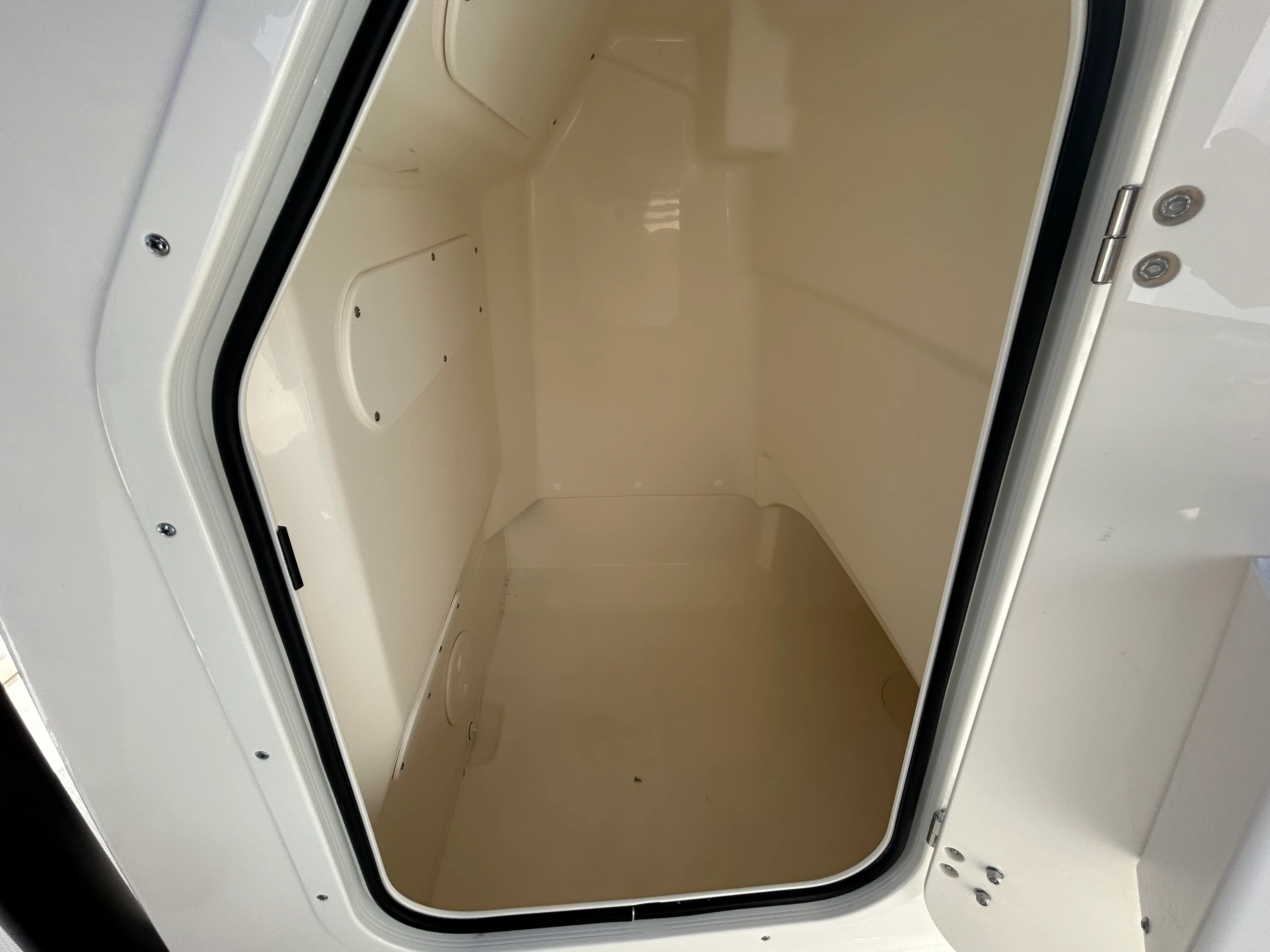 2026 Boston Whaler 210 Montauk Image Thumbnail #23