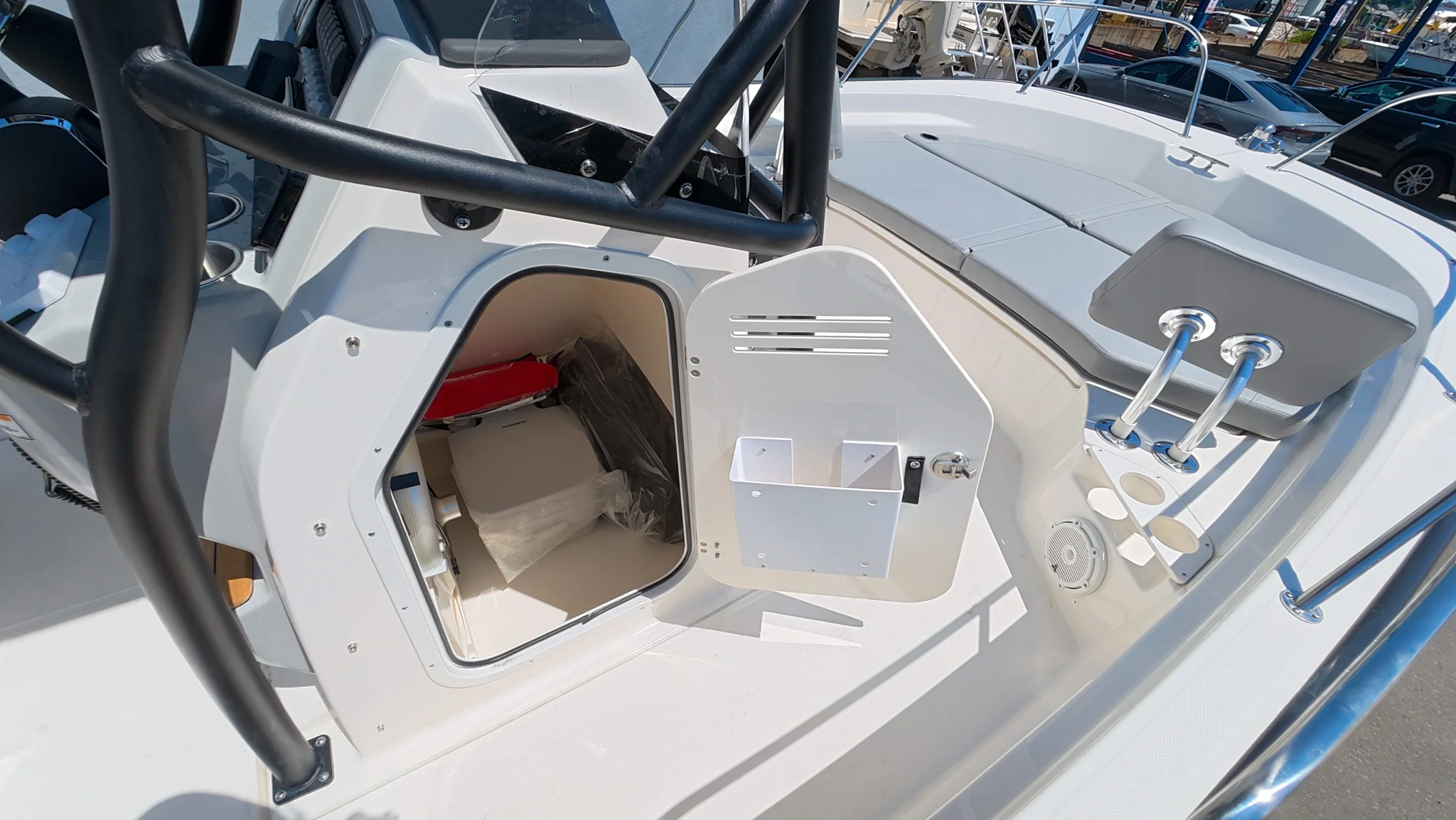 2026 Boston Whaler 210 Montauk Image Thumbnail #16
