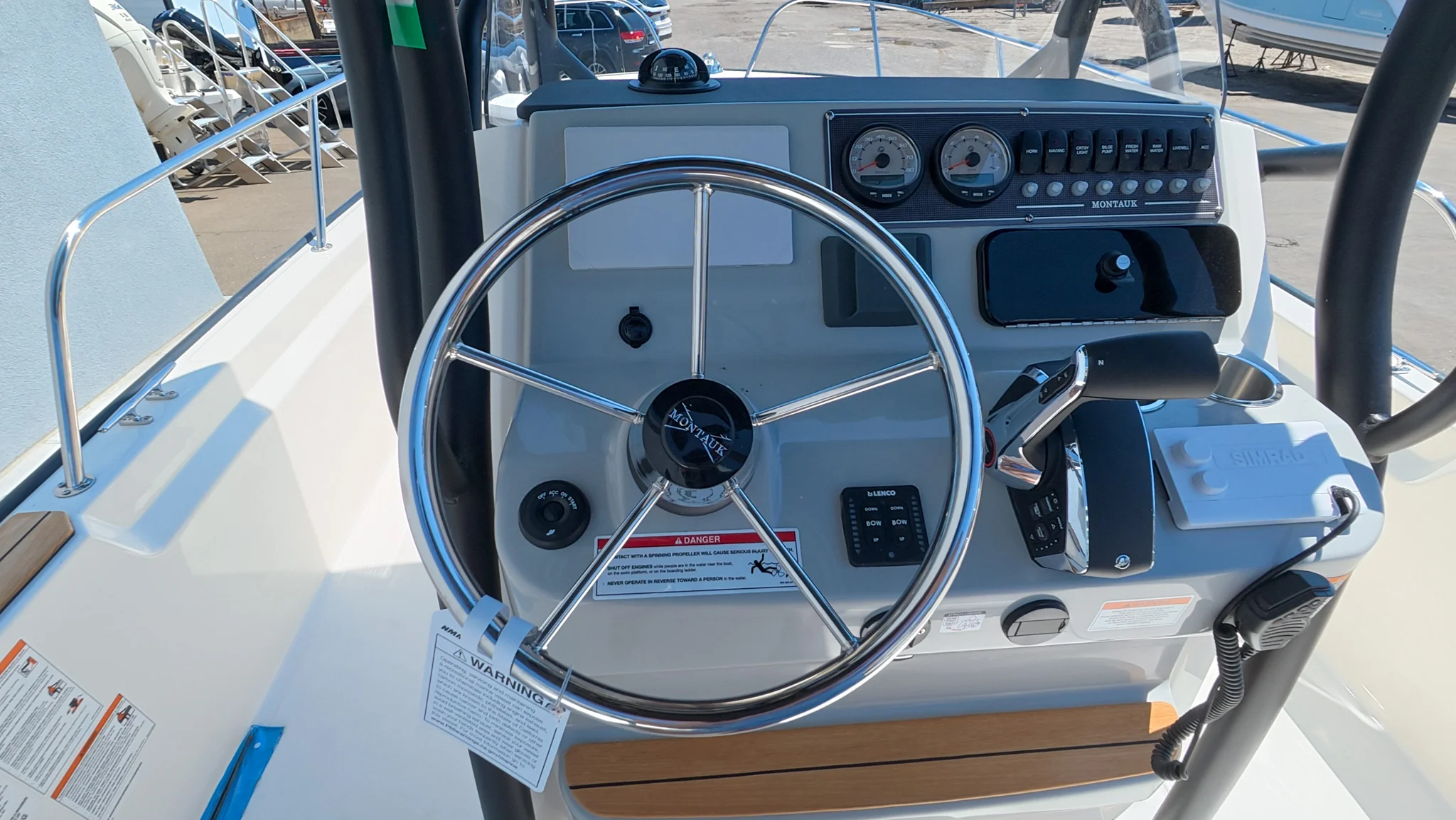 2026 Boston Whaler 210 Montauk Image Thumbnail #12