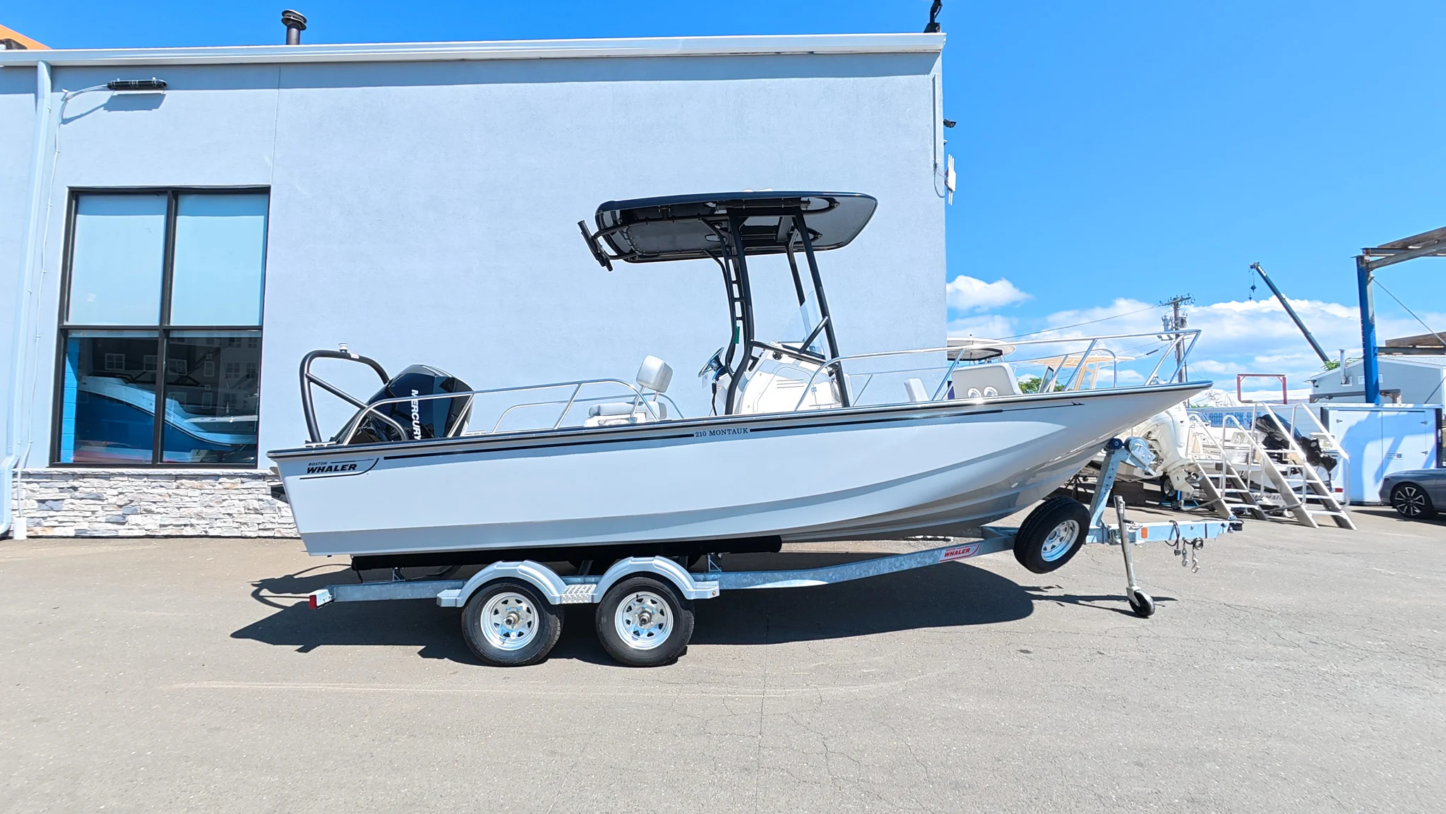 2026 Boston Whaler 210 Montauk Image Thumbnail #0