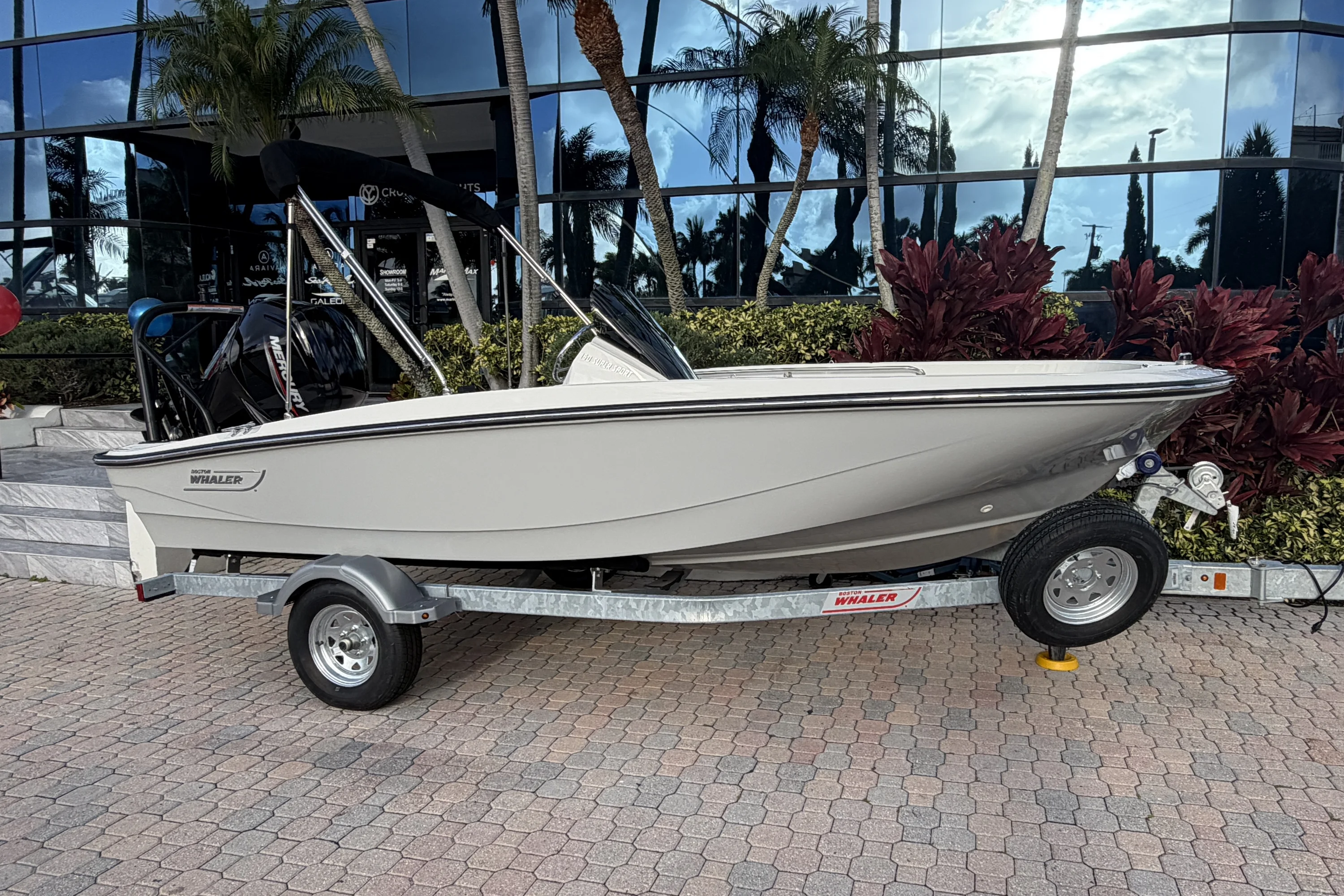 2026 Boston Whaler 160 Super Sport Image Thumbnail #0