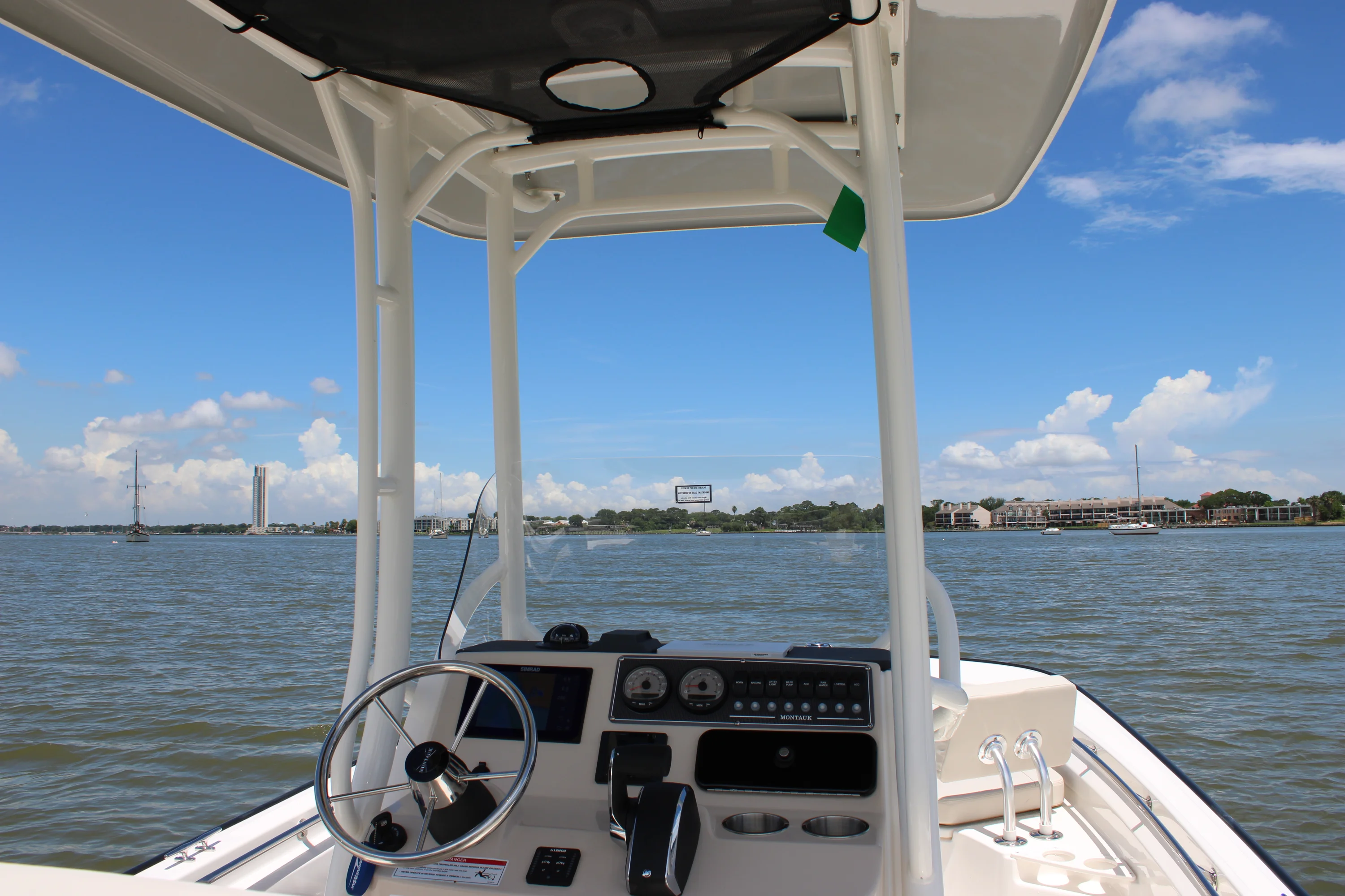 2026 Boston Whaler 210 Montauk Image Thumbnail #31