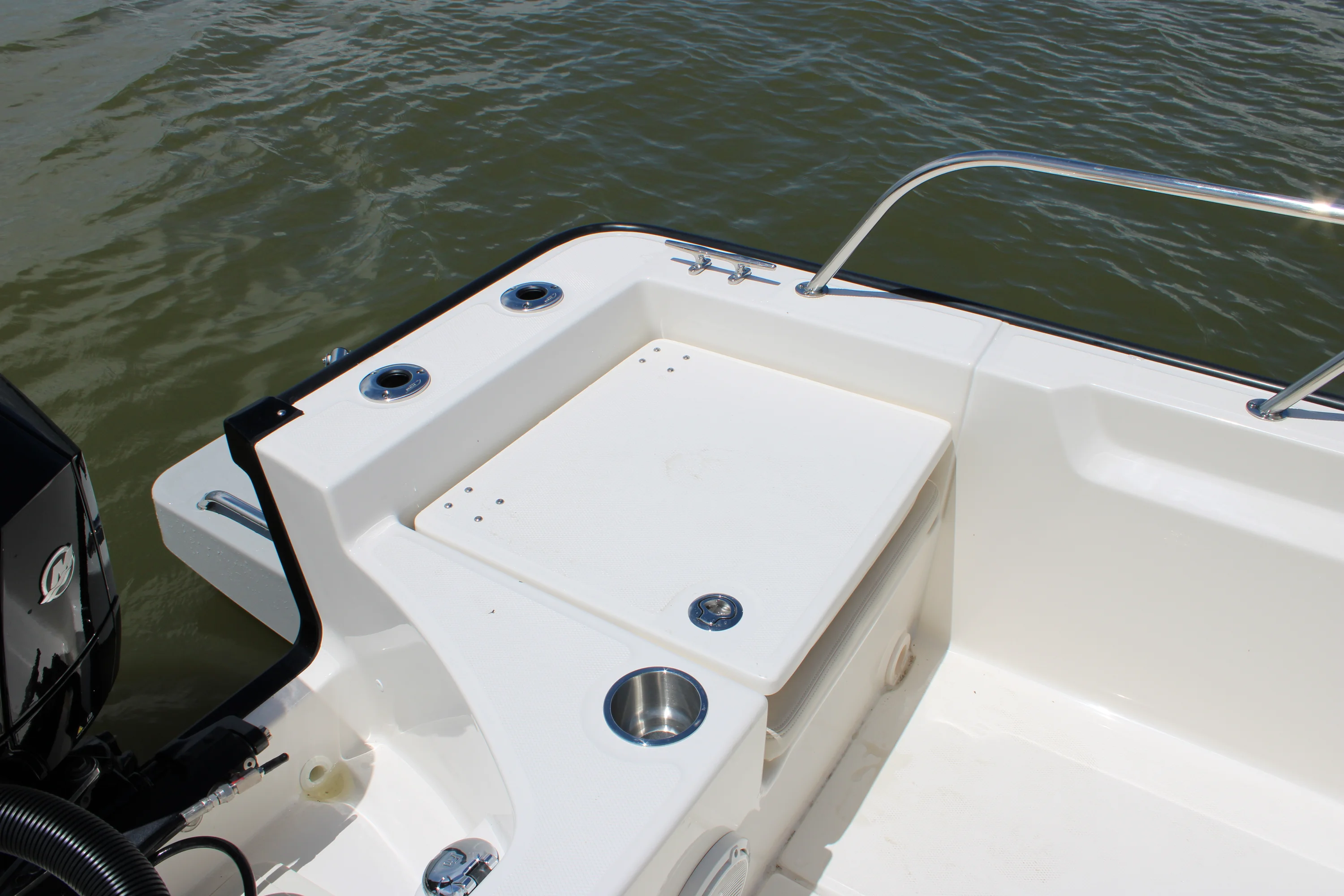 2026 Boston Whaler 210 Montauk Image Thumbnail #21