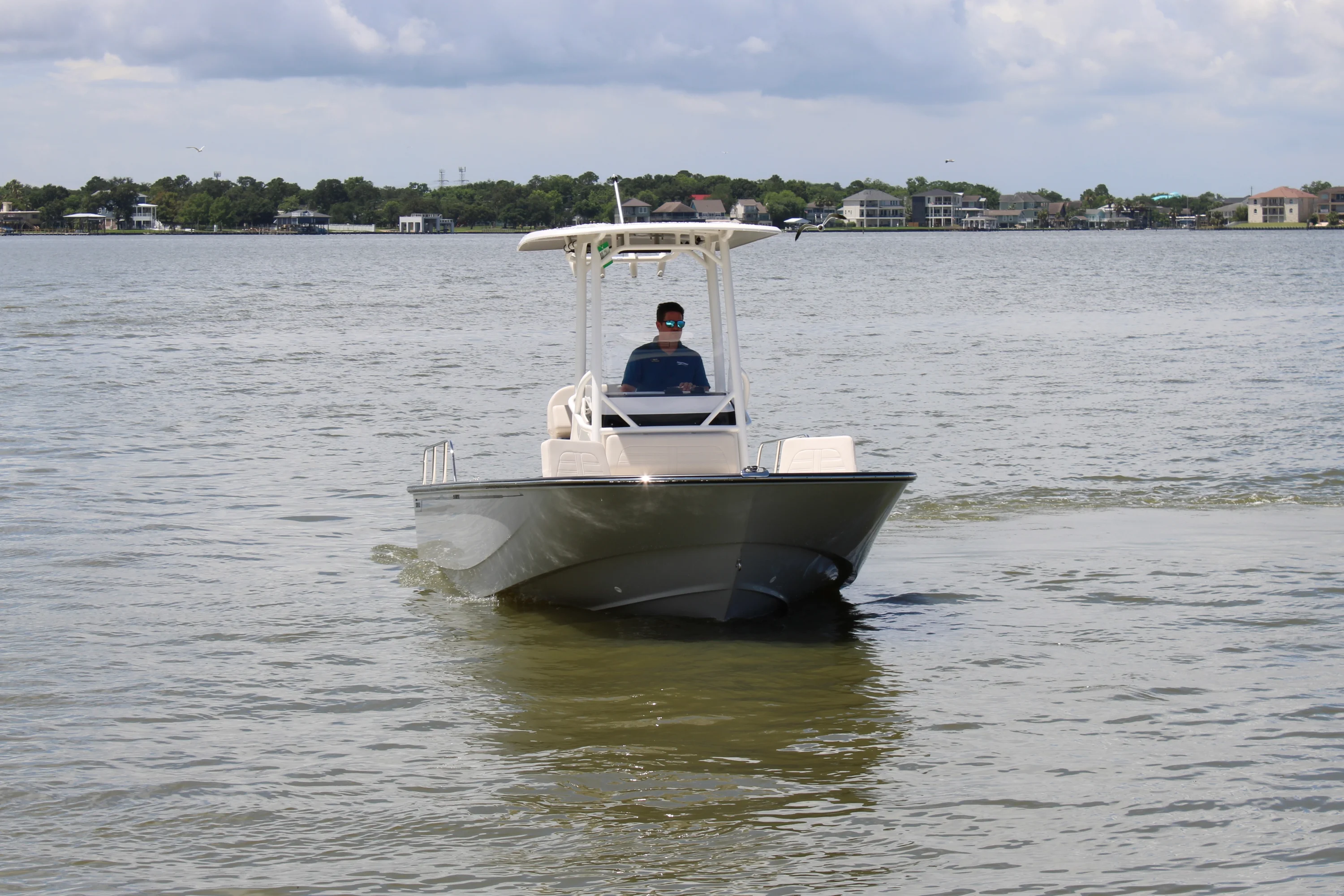 2026 Boston Whaler 210 Montauk Image Thumbnail #11