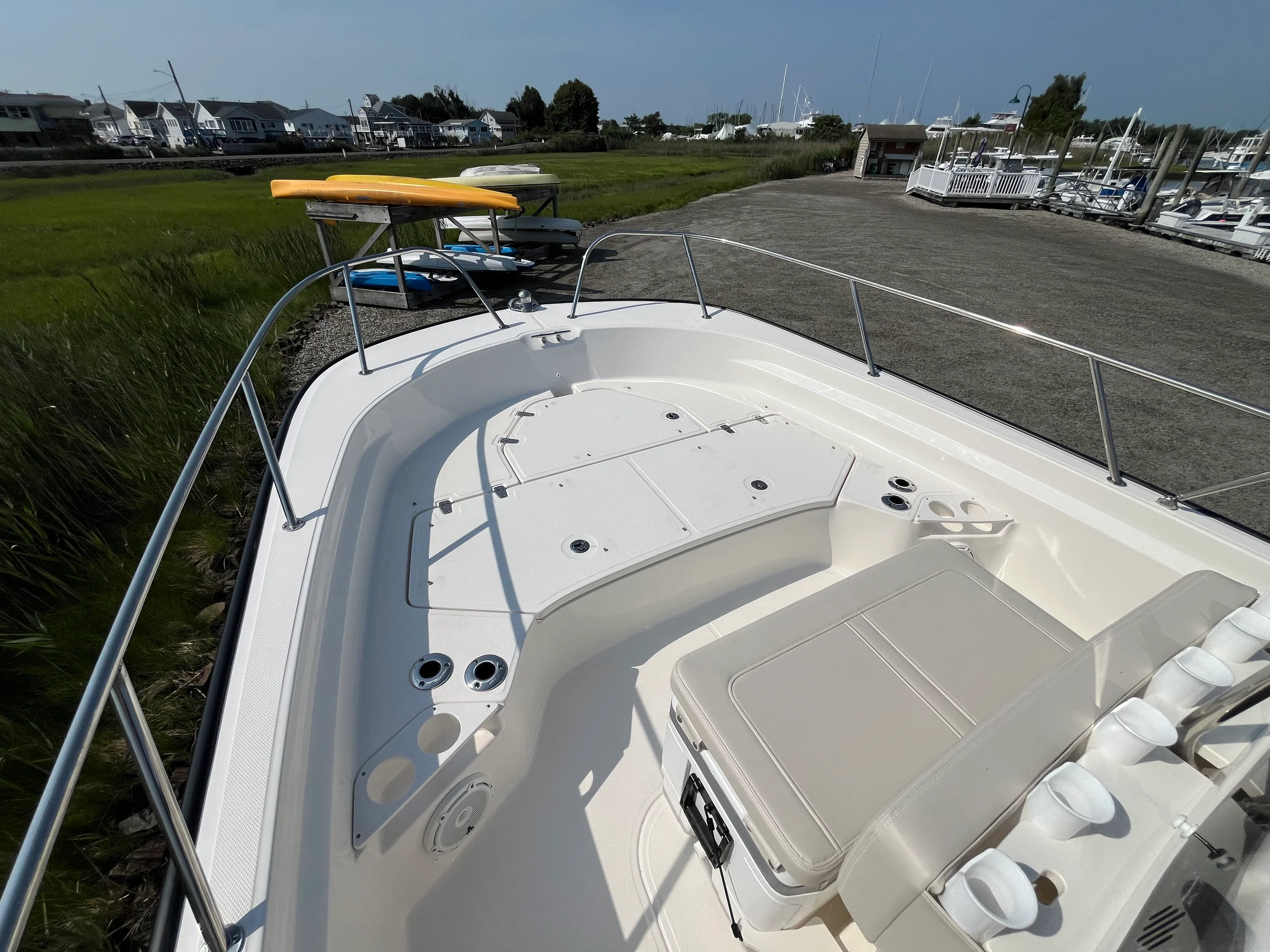 2026 Boston Whaler 210 Montauk Image Thumbnail #11