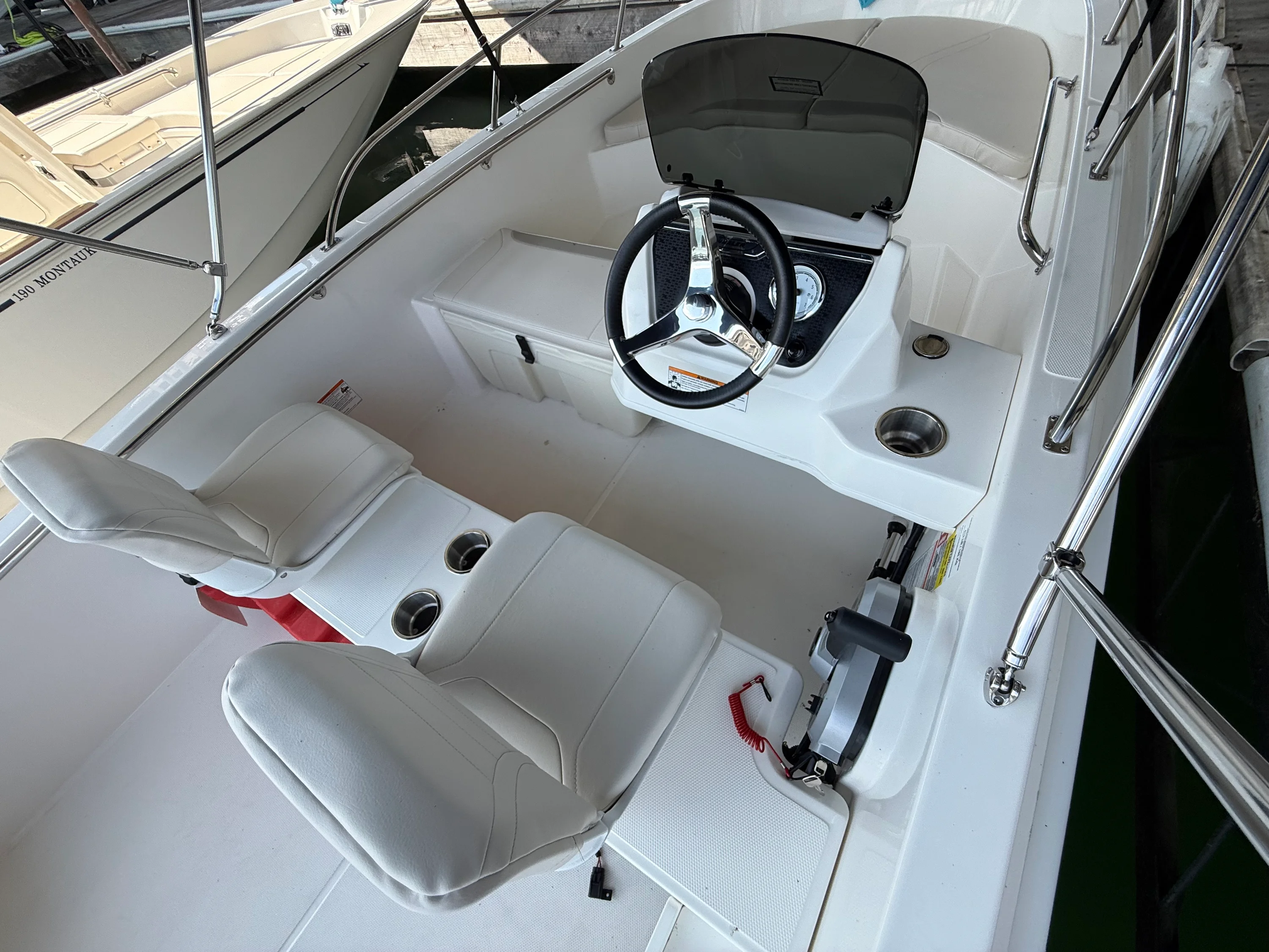 2026 Boston Whaler 160 Super Sport Image Thumbnail #5