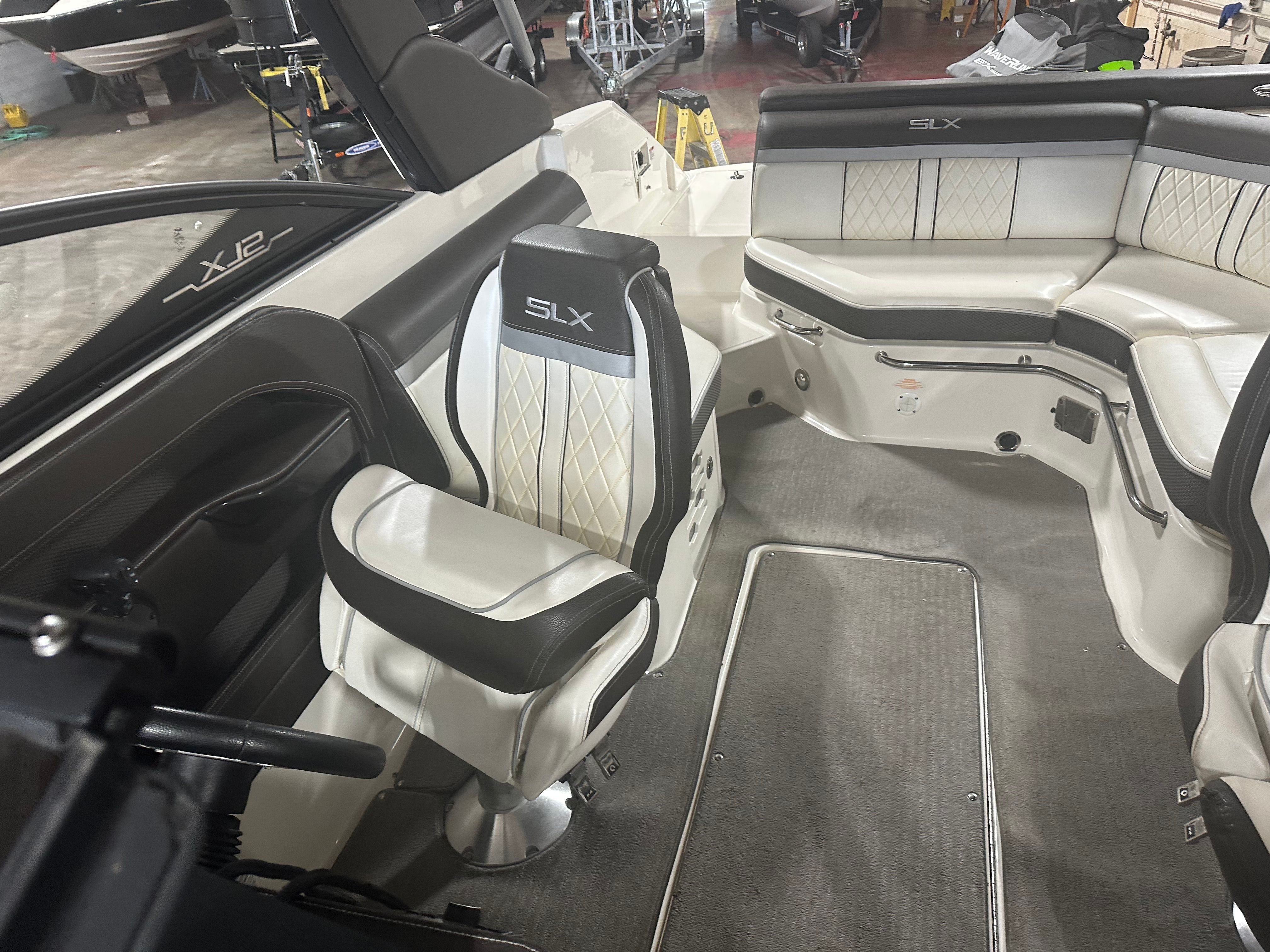 2016 Sea Ray 250 SLX Image Thumbnail #18