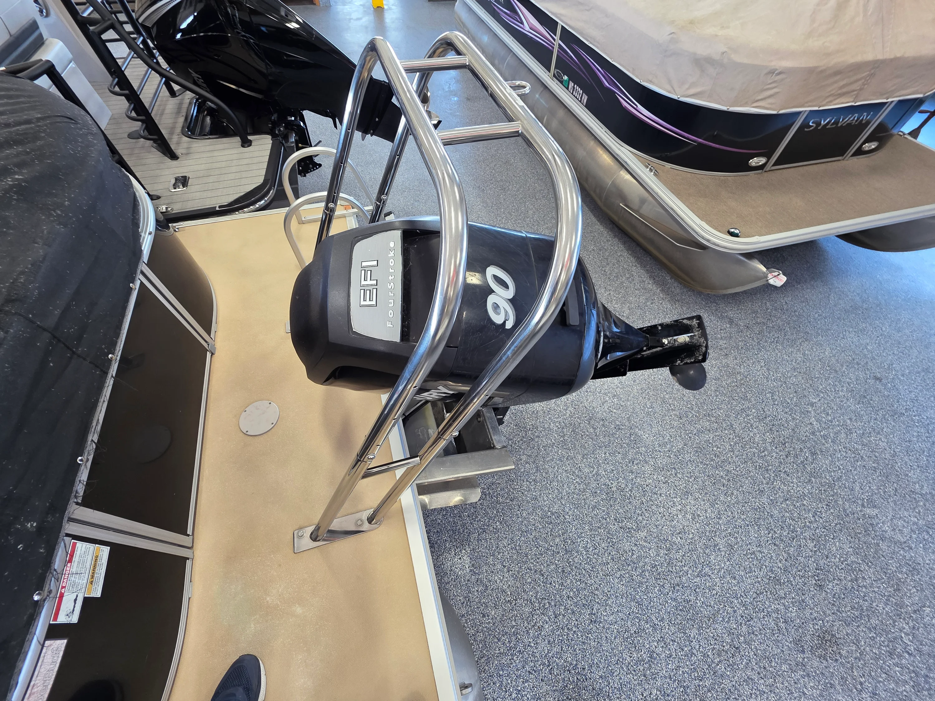 2012 Sylvan 8524 MIRAGE LZ Image Thumbnail #9