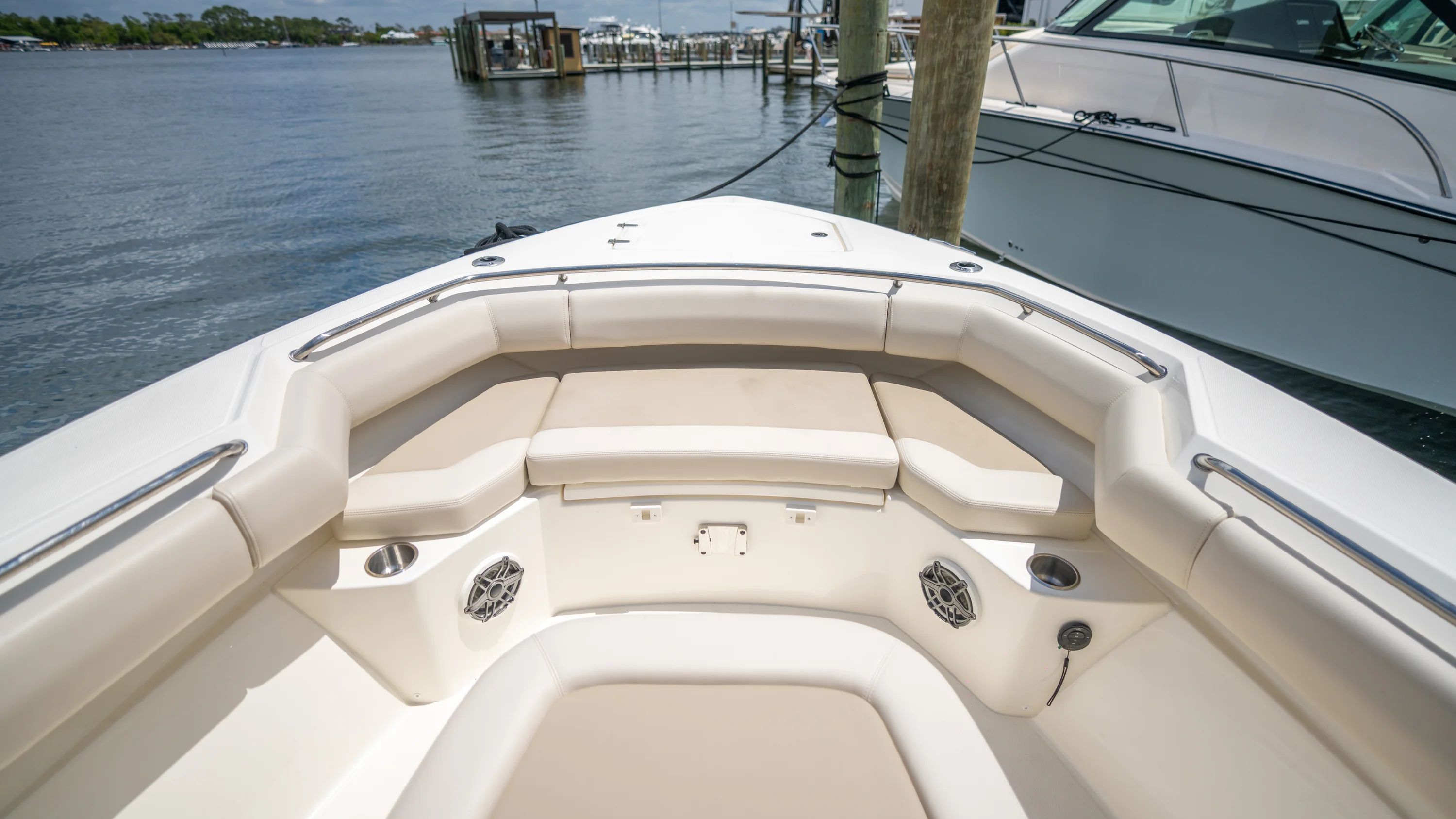 2026 Boston Whaler 280 Outrage Image Thumbnail #11