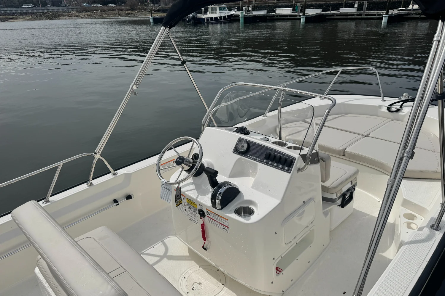 2026 Boston Whaler 170 Montauk Image Thumbnail #12