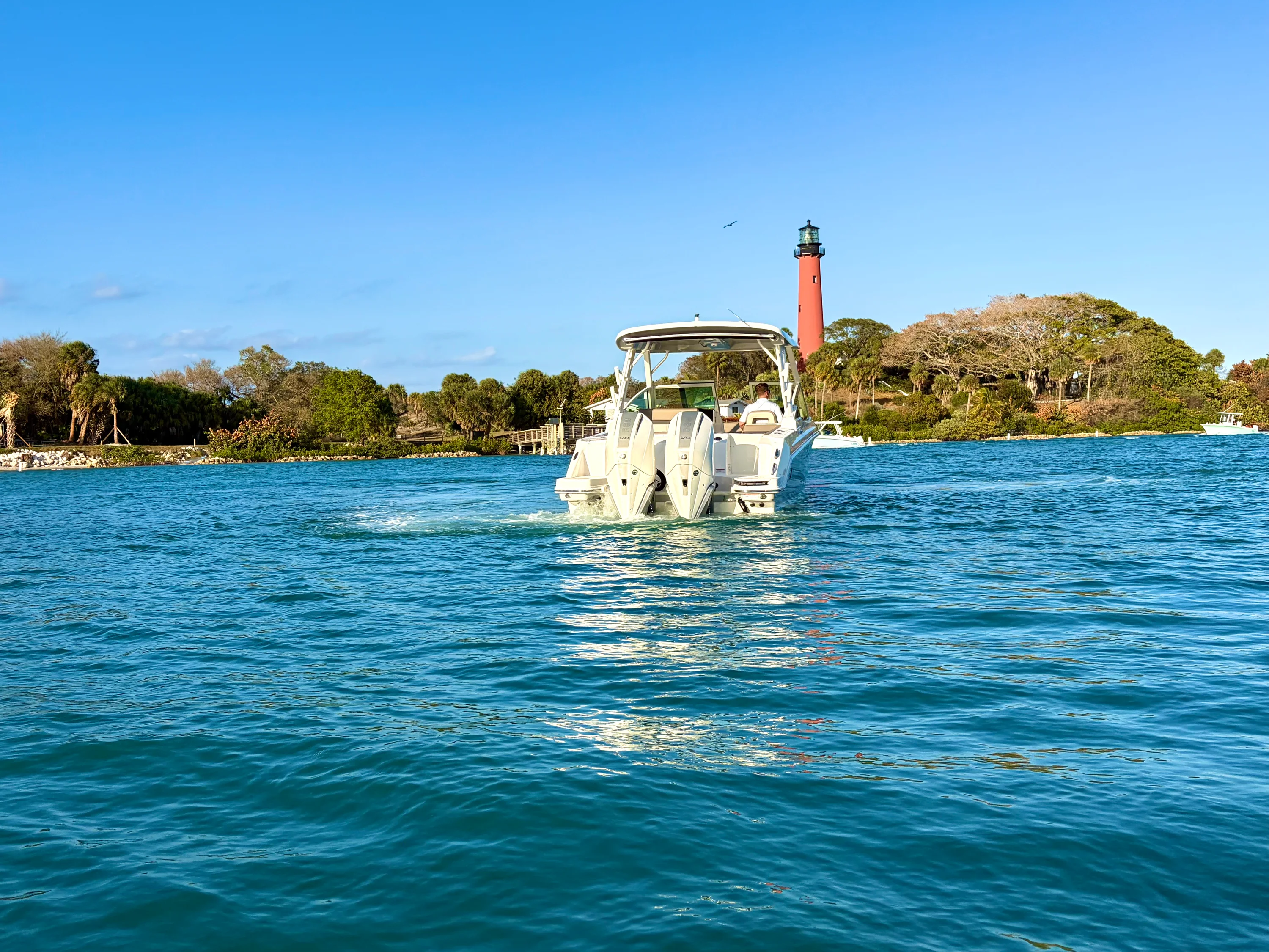 2026 Boston Whaler 280 Vantage Image Thumbnail #4