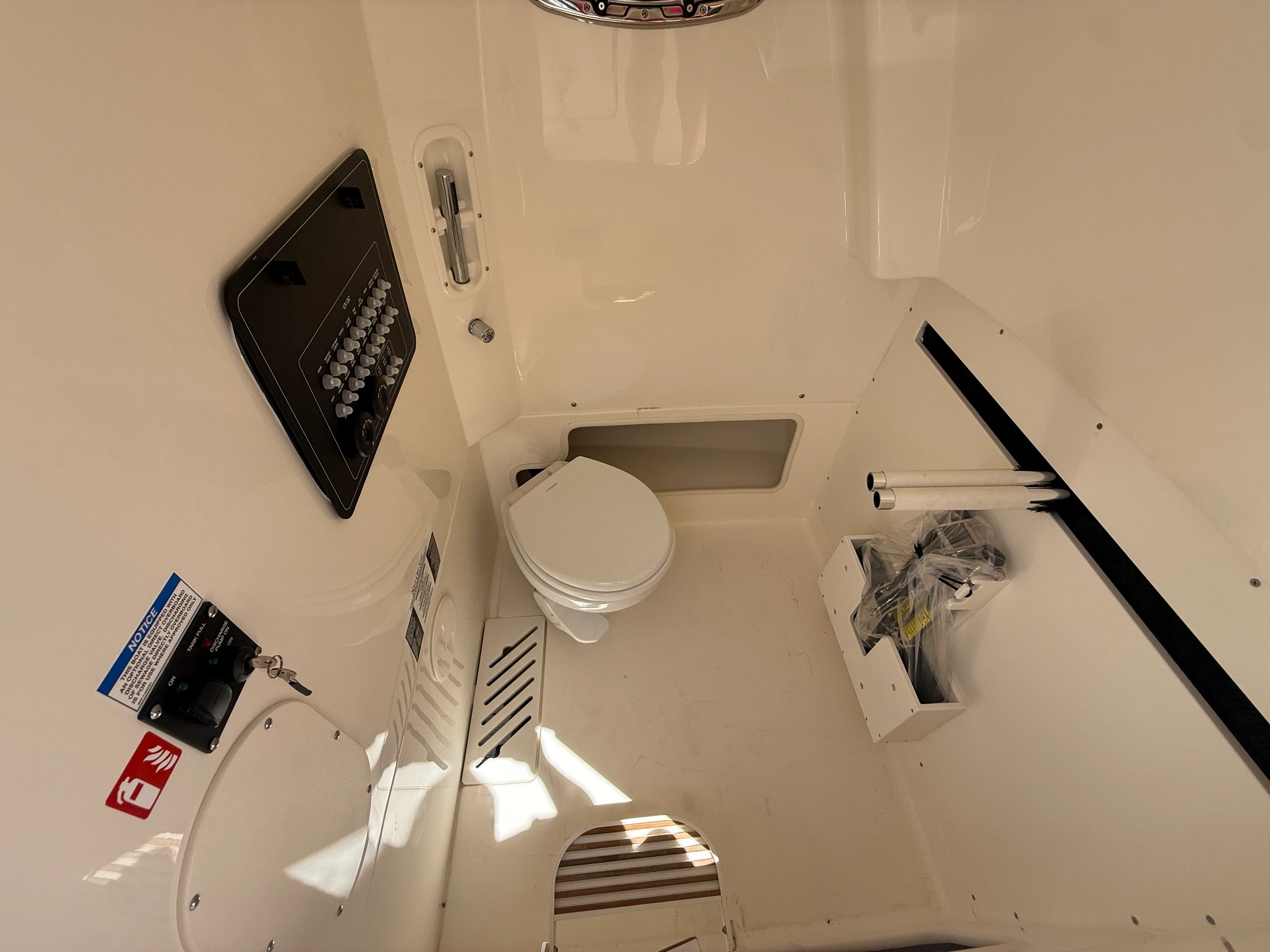 2026 Boston Whaler 280 Outrage Image Thumbnail #15