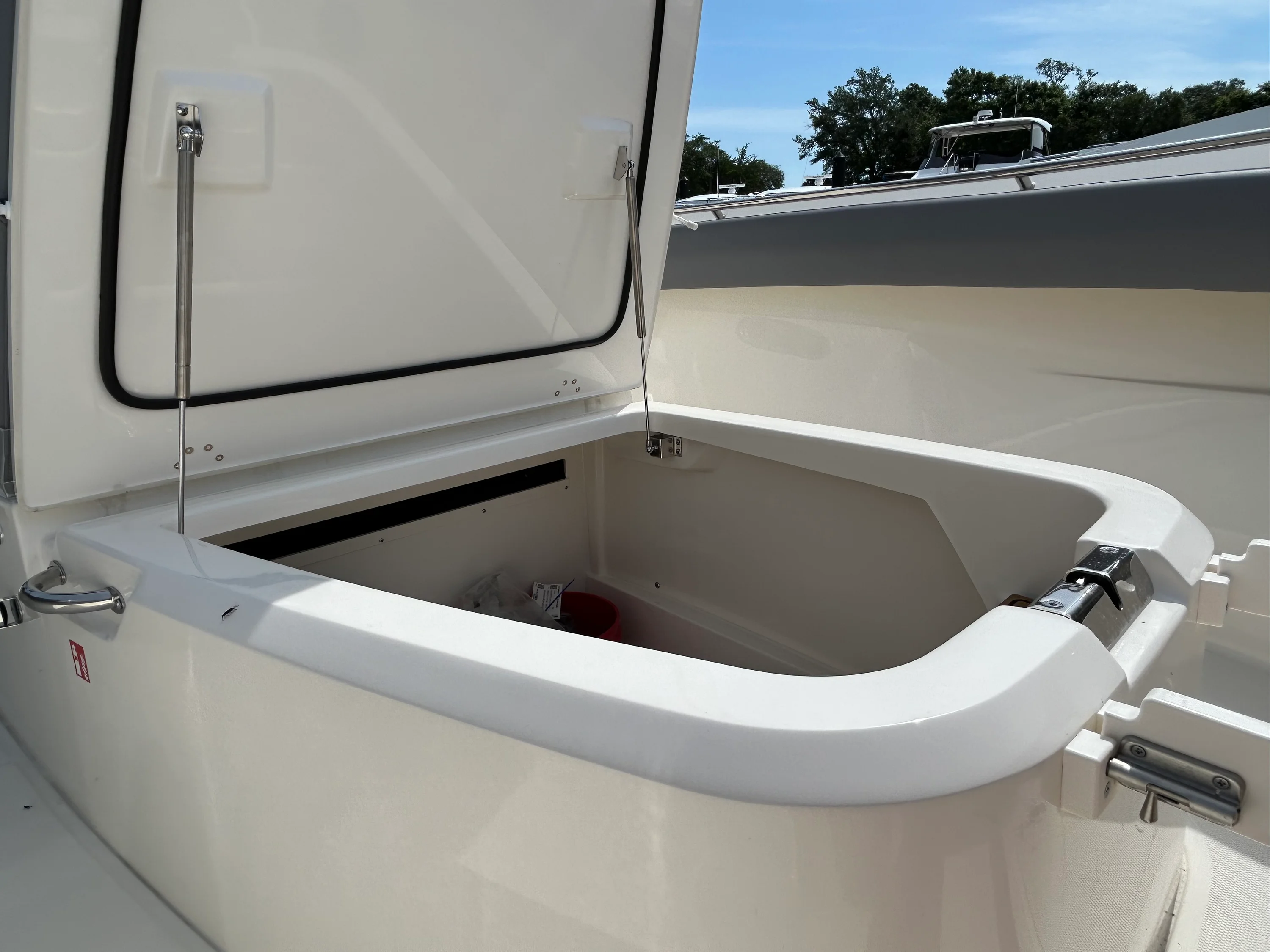2026 Boston Whaler 280 Outrage Image Thumbnail #35