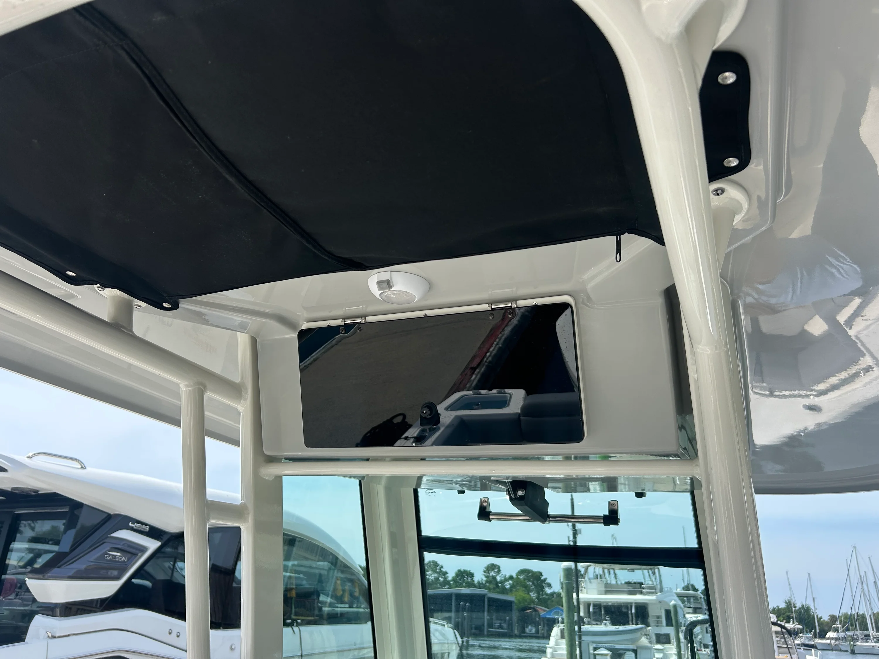 2026 Boston Whaler 280 Outrage Image Thumbnail #23