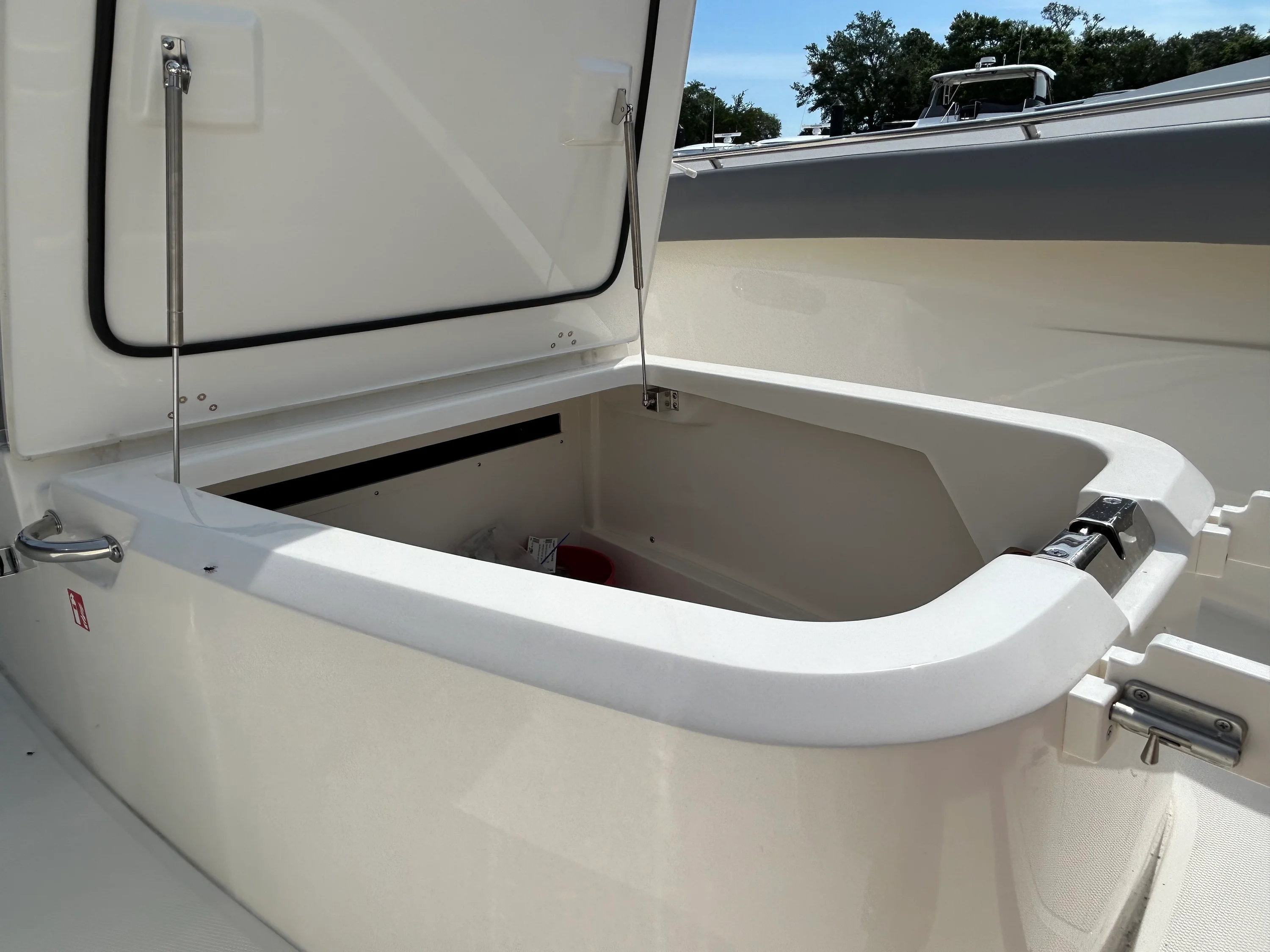 2026 Boston Whaler 280 Outrage Image Thumbnail #34