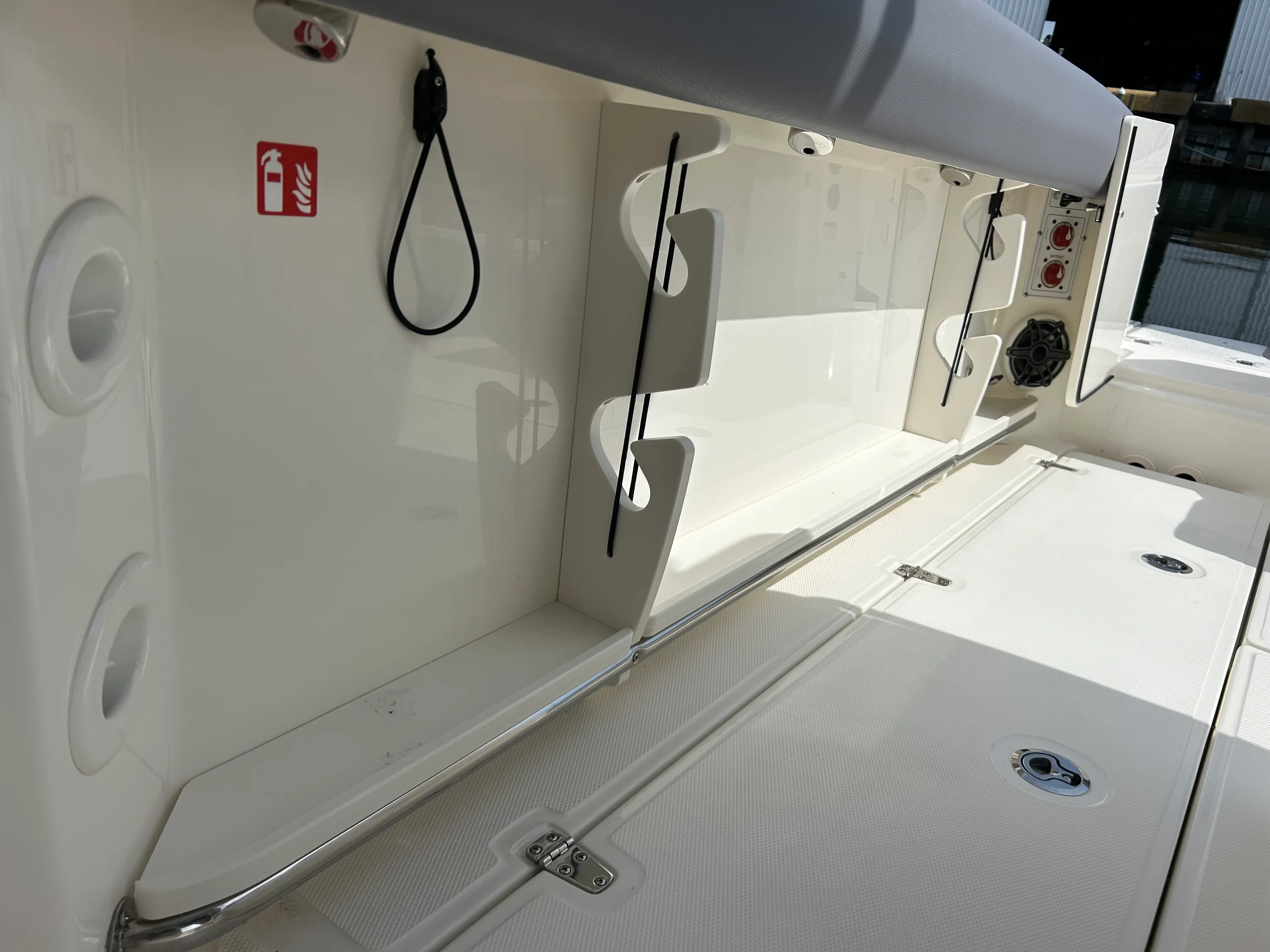 2026 Boston Whaler 280 Outrage Image Thumbnail #18